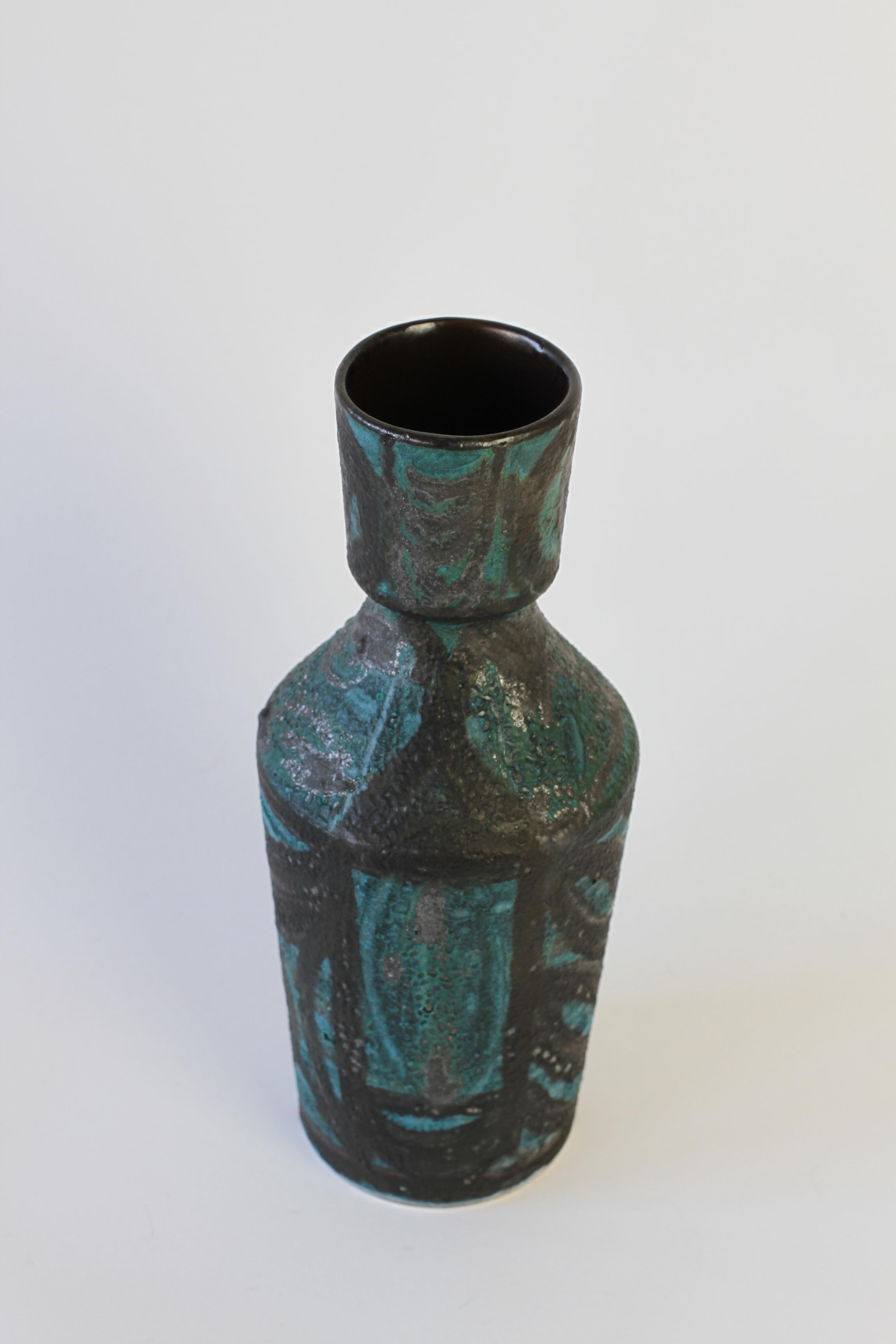 Mid-Century Modern Vintage Midcentury Vase with Green and Black Lava Glaze Accents For Sale