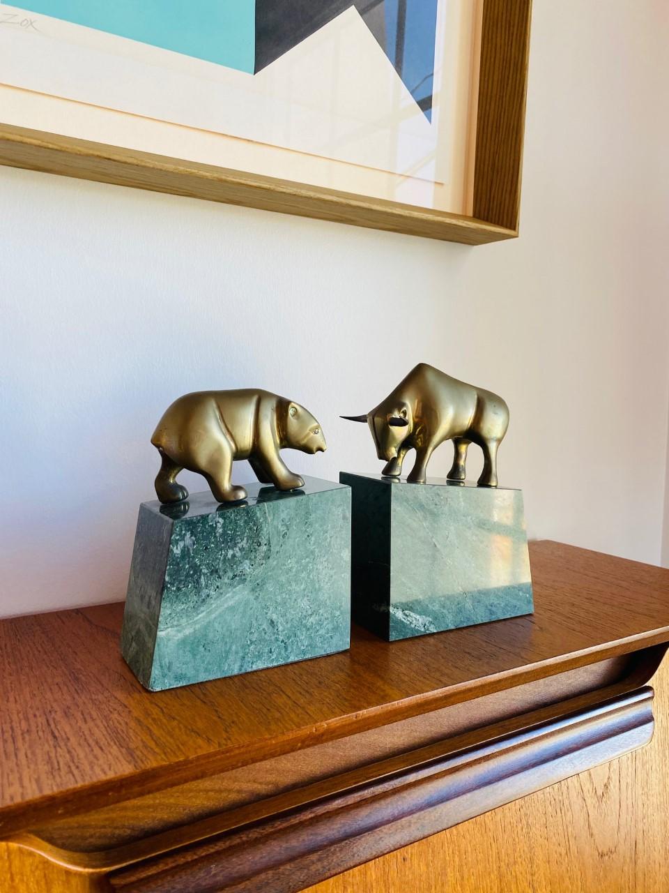 Vintage Mid-Century Wall Street Bear and Bull Bronze Bookends, 'Pair' In Good Condition In San Diego, CA