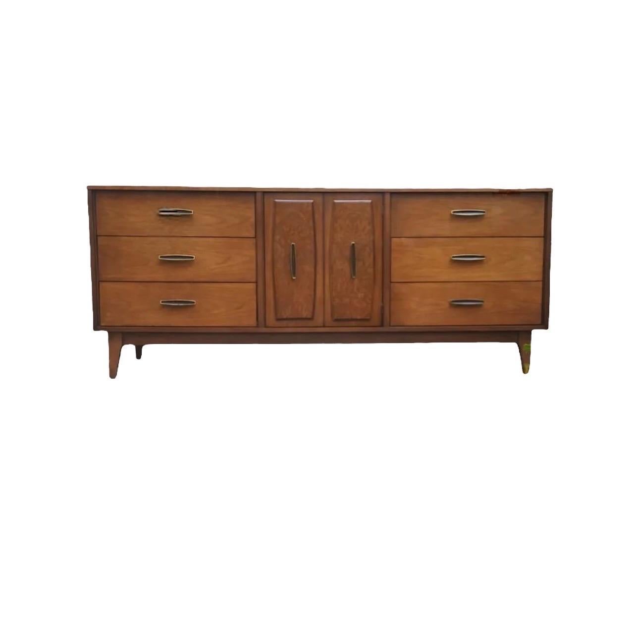 Vintage Mid-Century Modern 9 drawer dresser burl wood dresser cabinet storage
Dimensions. 72 W ; 30 H ; 19 D.