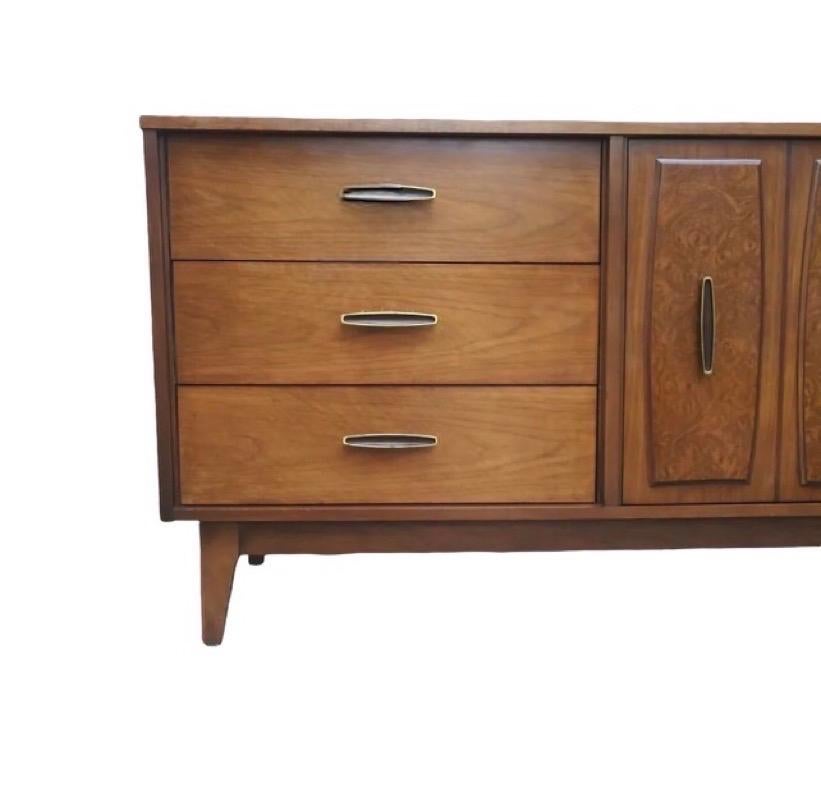 Mid-Century Modern Vintage Mid Century Walnut 9 Drawer Dresser Dovetail Drawers Burl Wood Accent