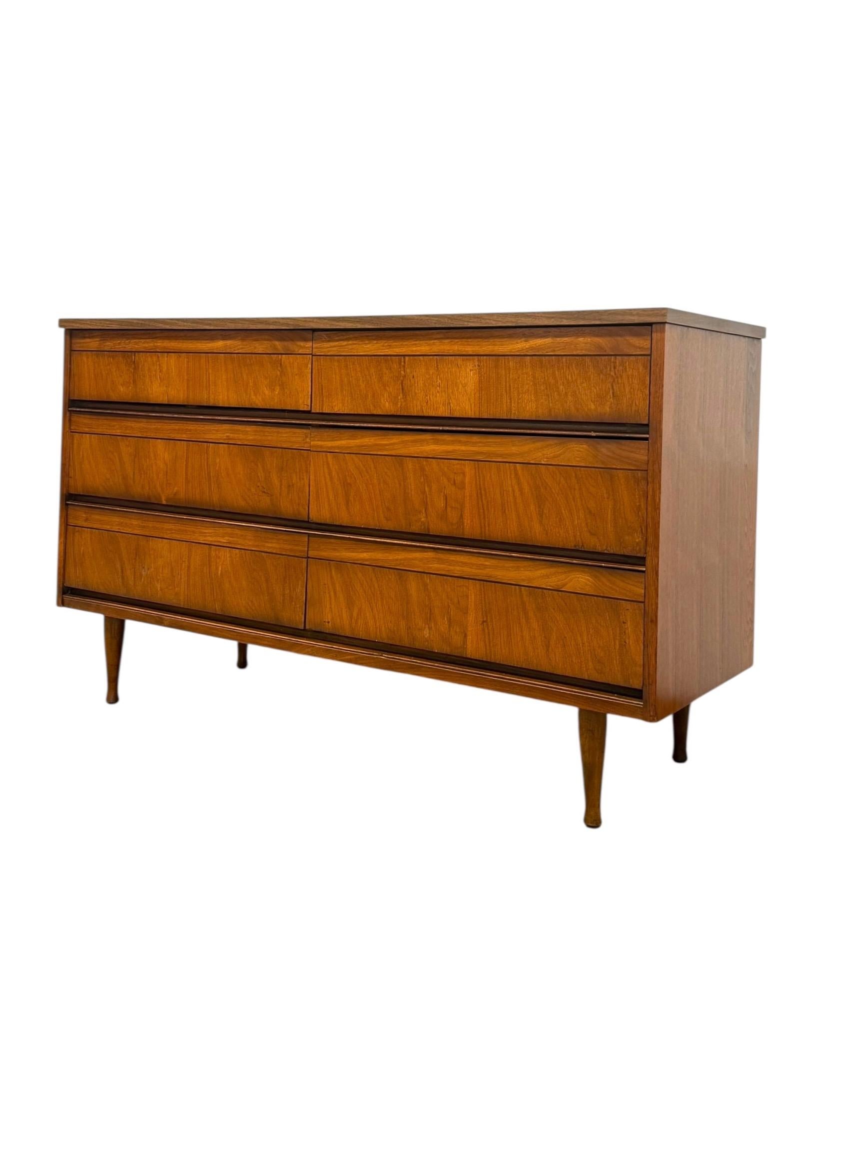 Mid-Century Modern Vintage Mid-Century Walnut Dresser Set - 6 Drawer Lowboy & 4-Drawer Highboy For Sale