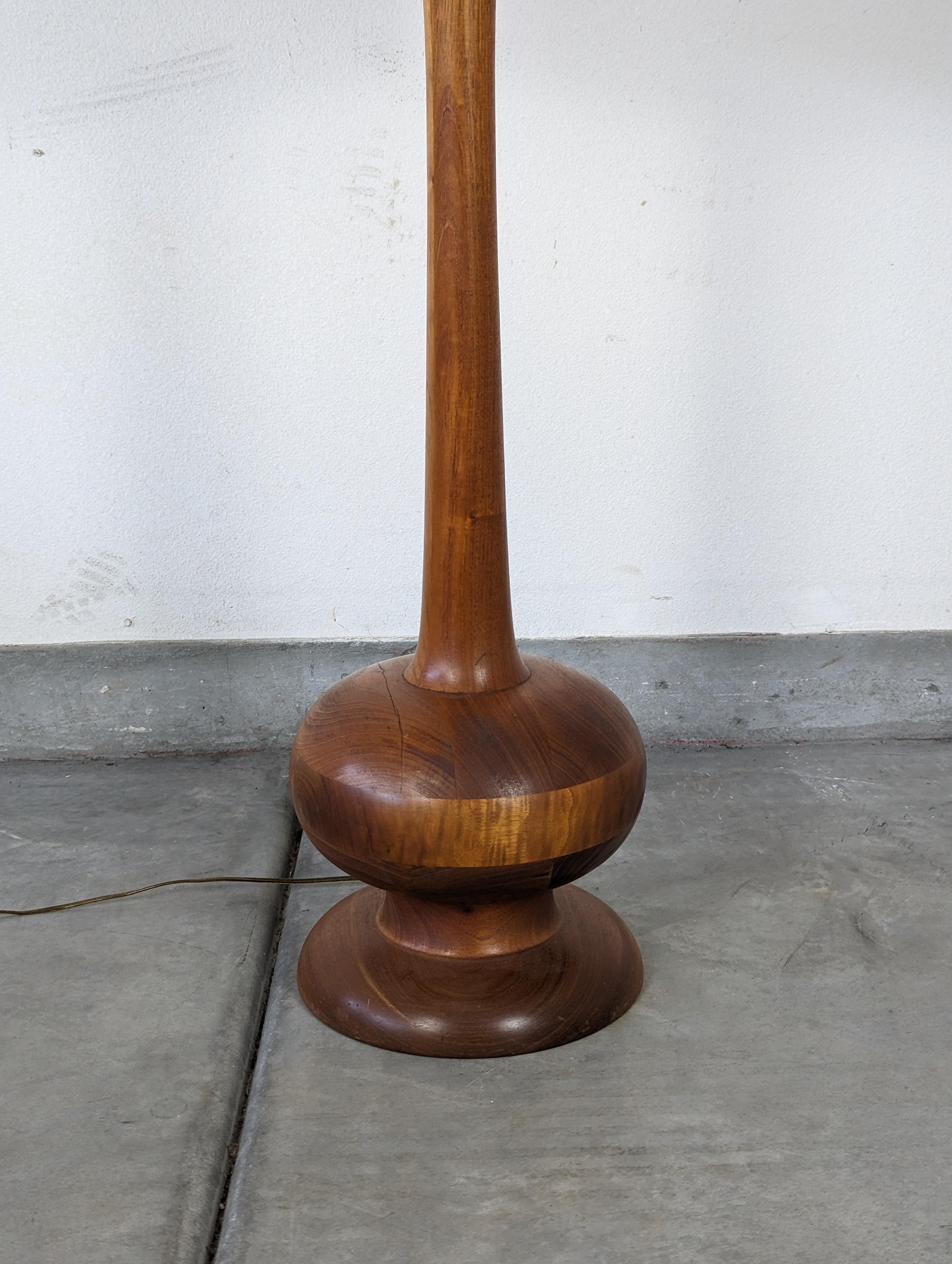 Mid-Century Modern Vintage Mid Century Walnut Floor Lamp For Sale