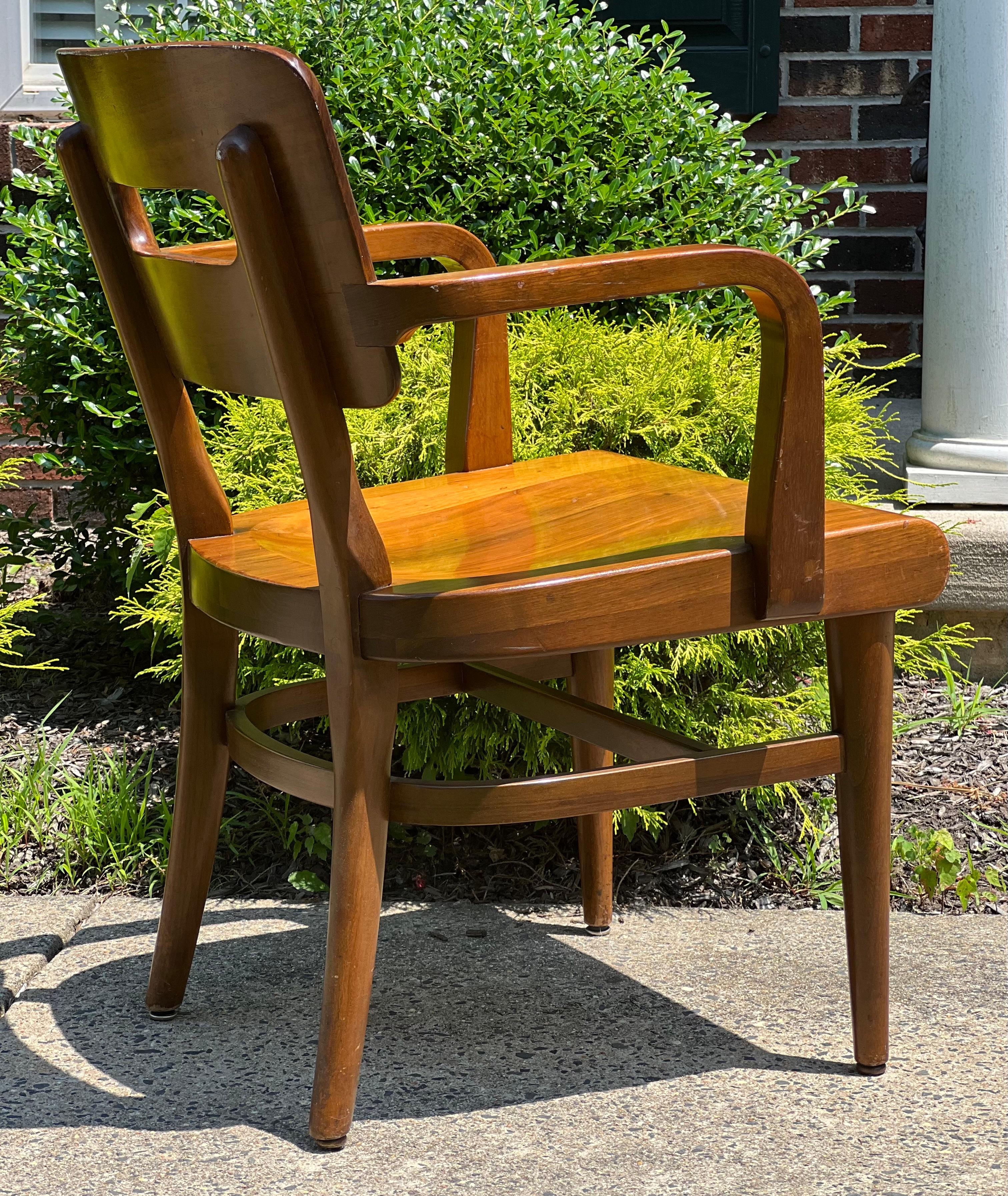 Mid-Century Modern Vintage Mid-Century Walnut Gunlocke Chairs, Set of 3