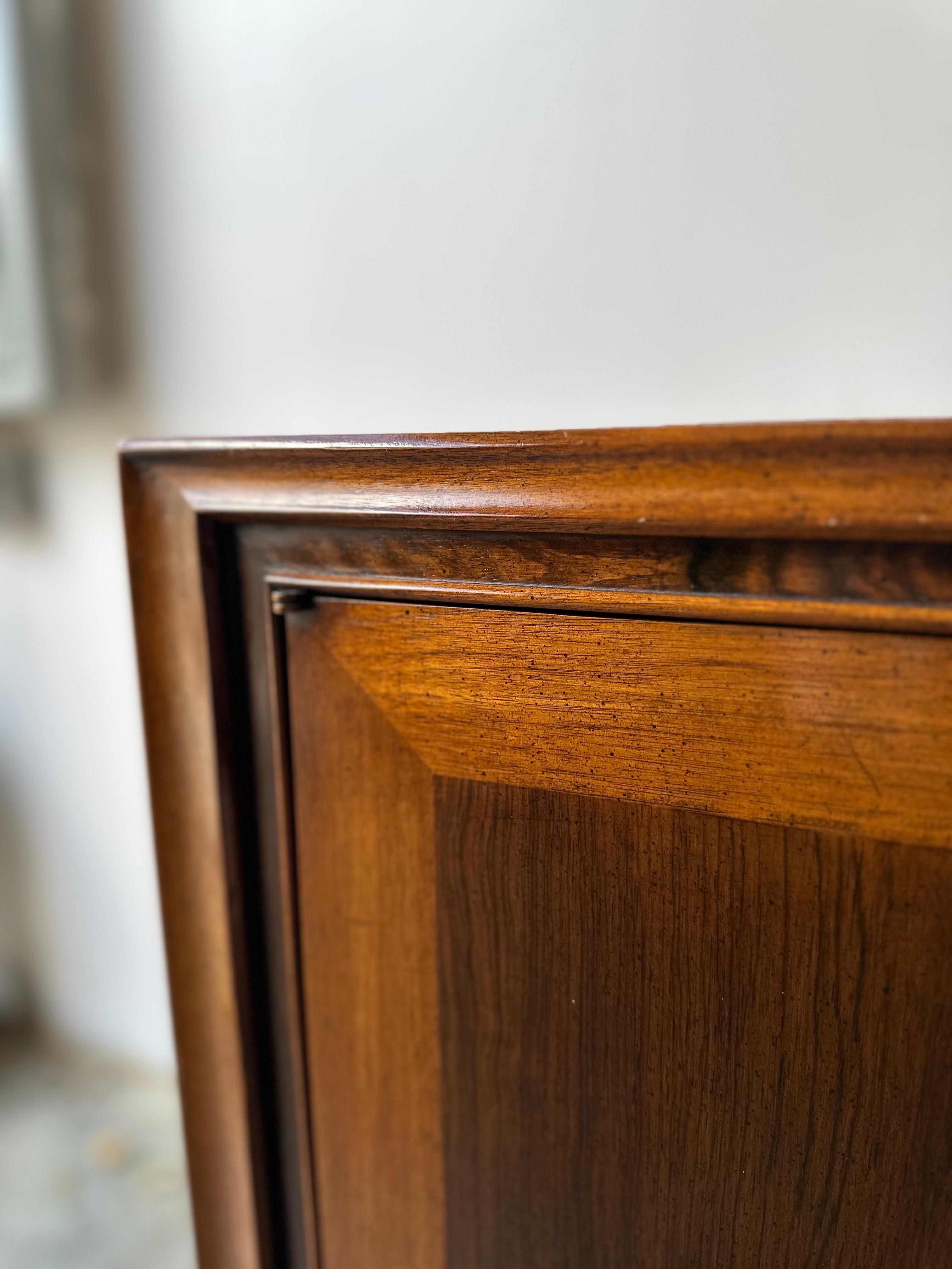 Noyer Vintage Mid Century Walnut & Rosewood Long Dresser By John Stuart