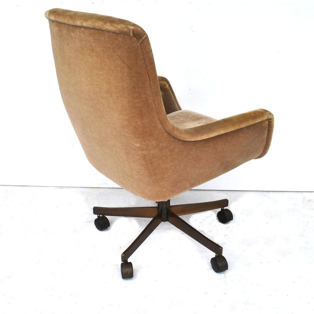 American Vintage Midcentury Ward Bennett Brickel Executive Desk Chair Bronze Base 