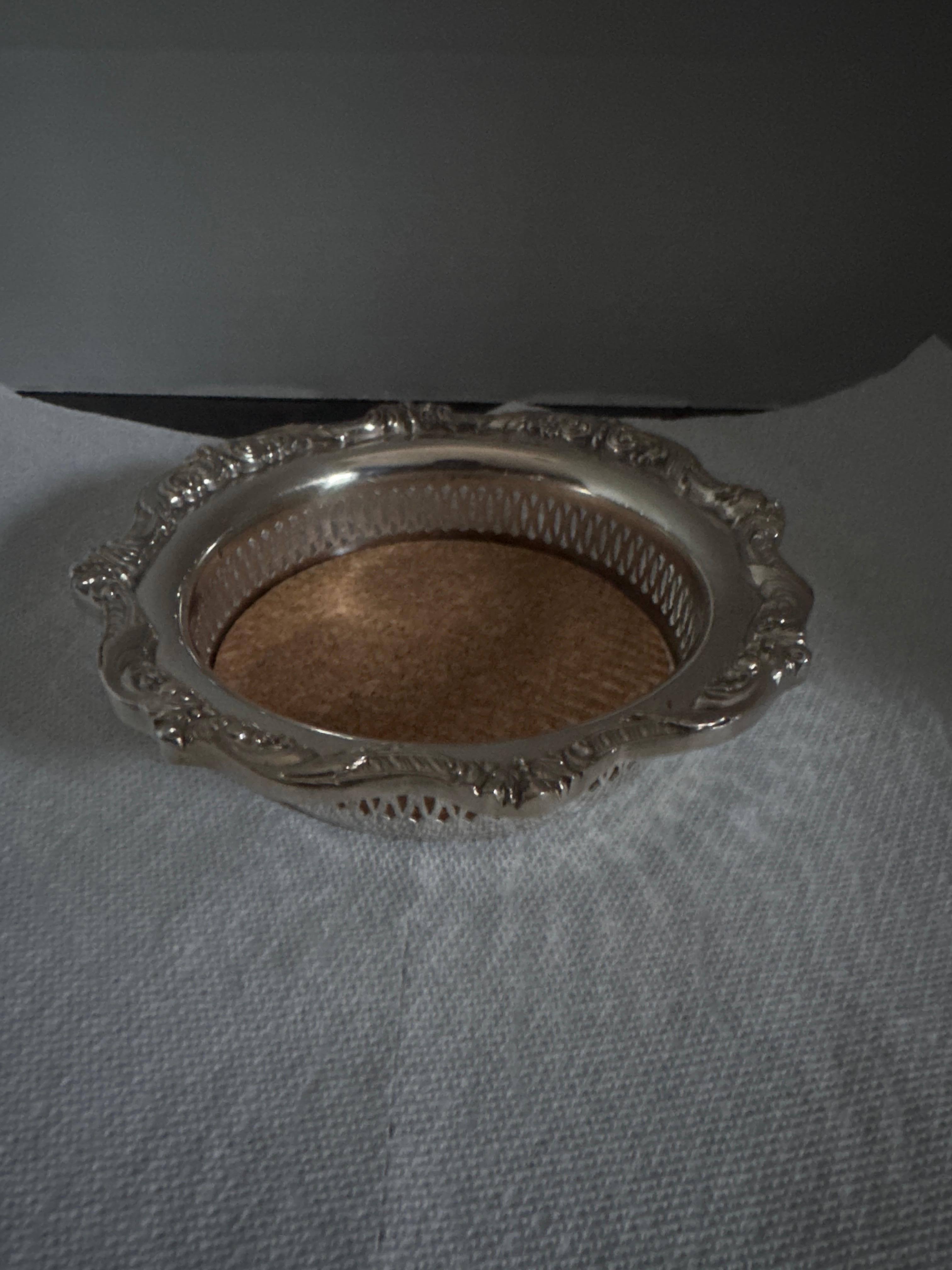 Vintage mid century wine coaster by pool silver plate For Sale 1