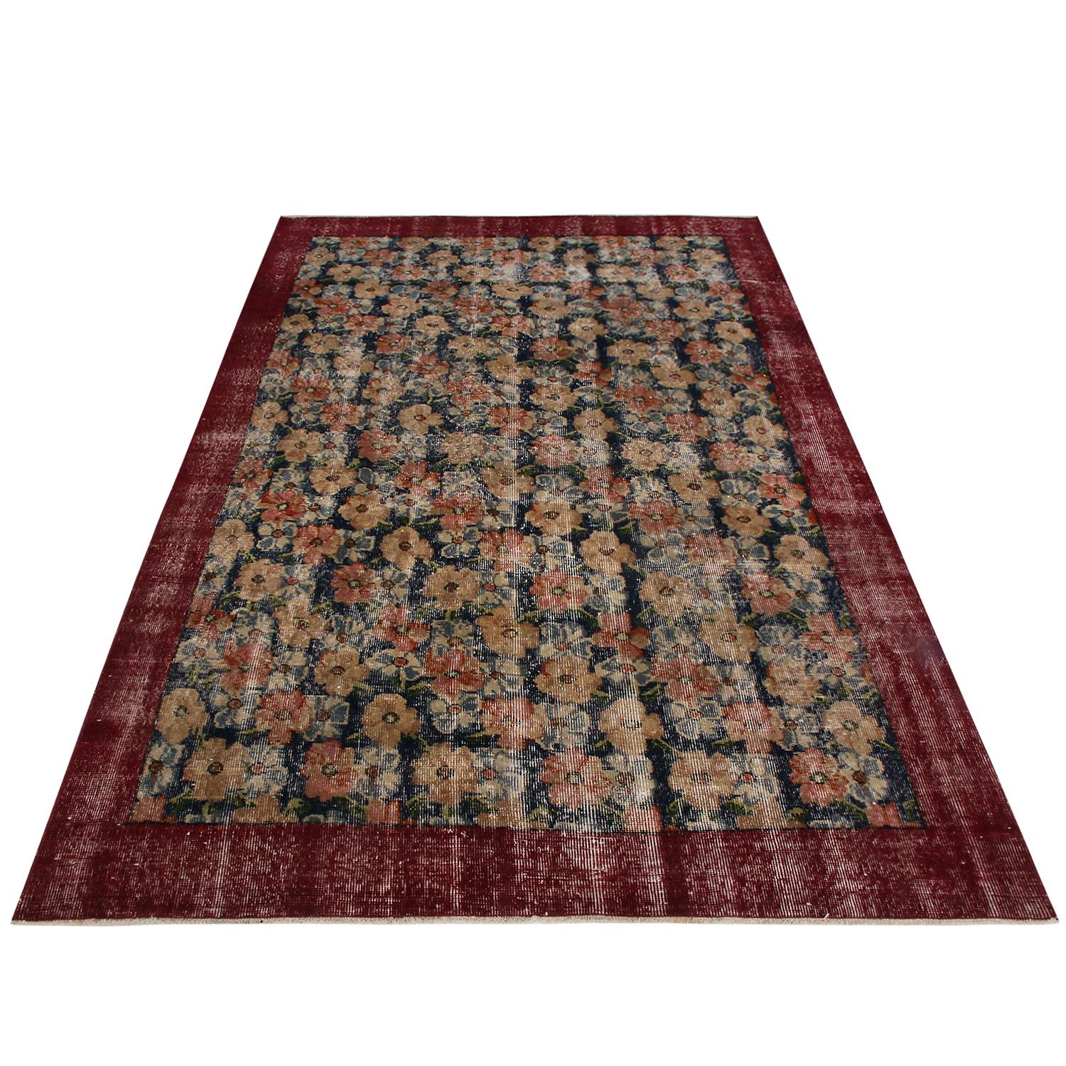 Hand knotted in Turkey originating between 1960-1970, this vintage midcentury runner joins our midcentury Pasha collection celebrating Turkish icon Zeki Müren with Josh’s hand picked favorites from this period. It’s rare in this line to see a