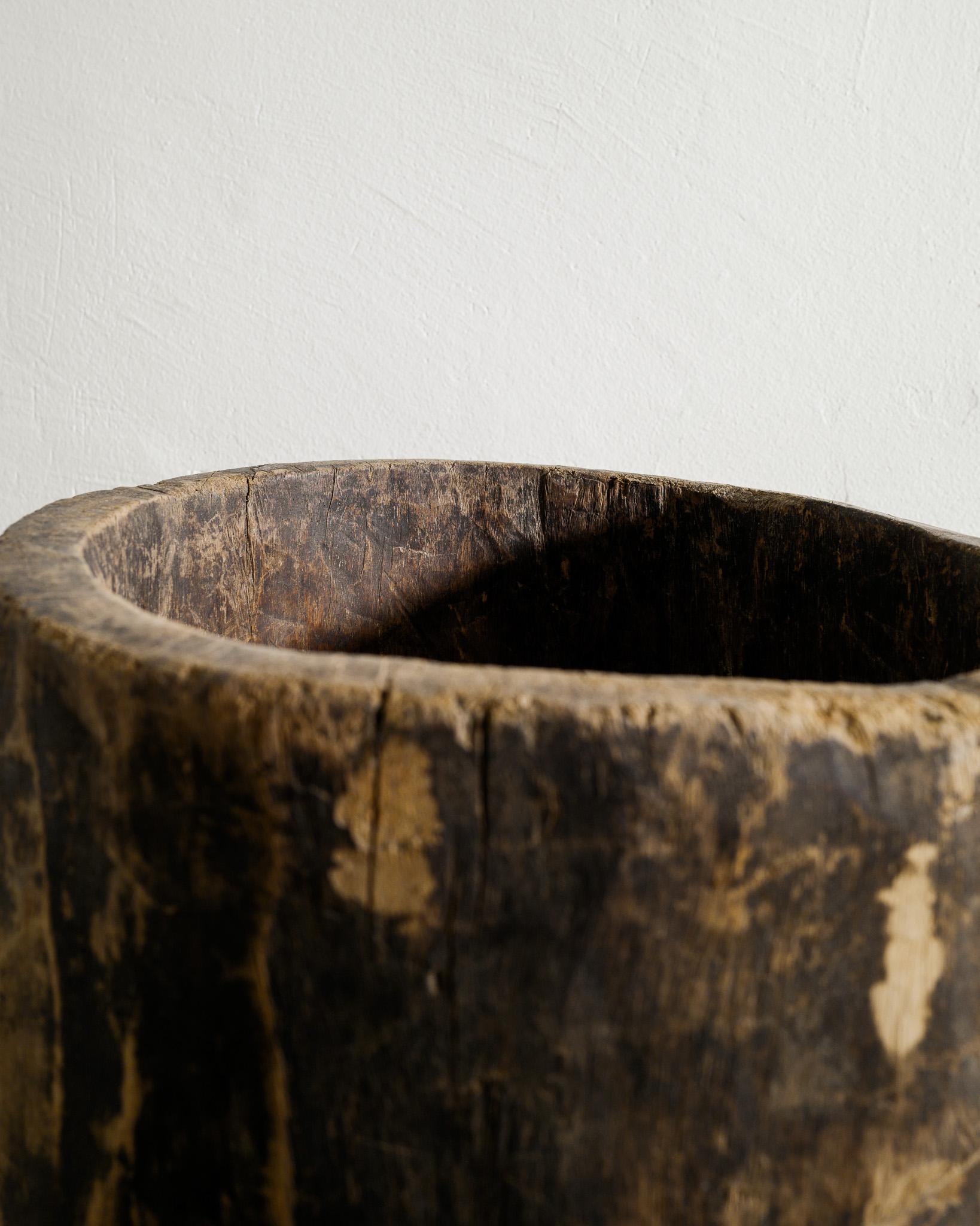 Vintage Mid Century Wooden Wabi Sabi Hollowed Out Garden Planter Pot, 1950s In Good Condition For Sale In Stockholm, SE