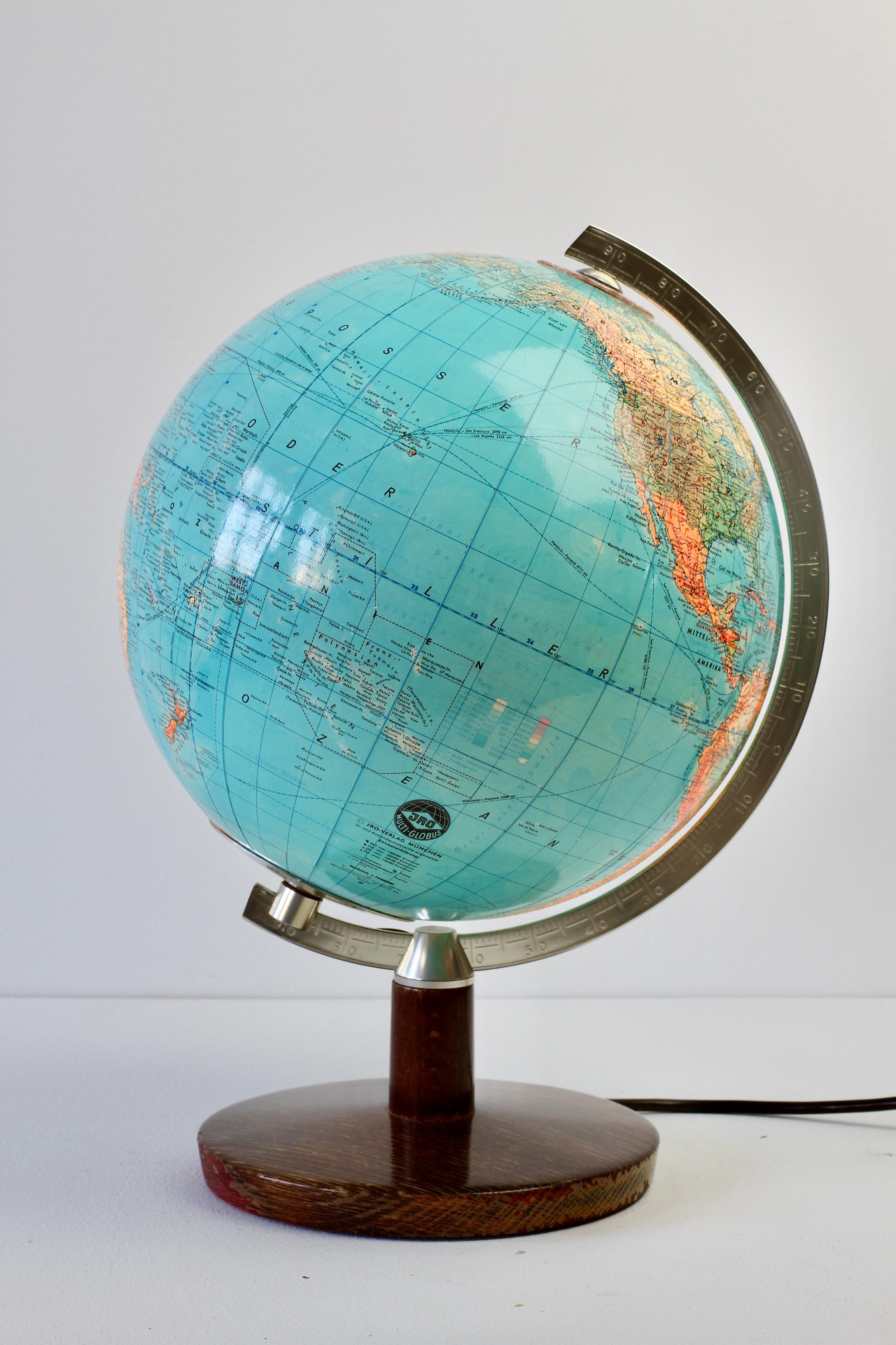 Vintage Mid-Century World Map Globe Lamp Light by JRO Verlag Munich circa 1970s For Sale 4