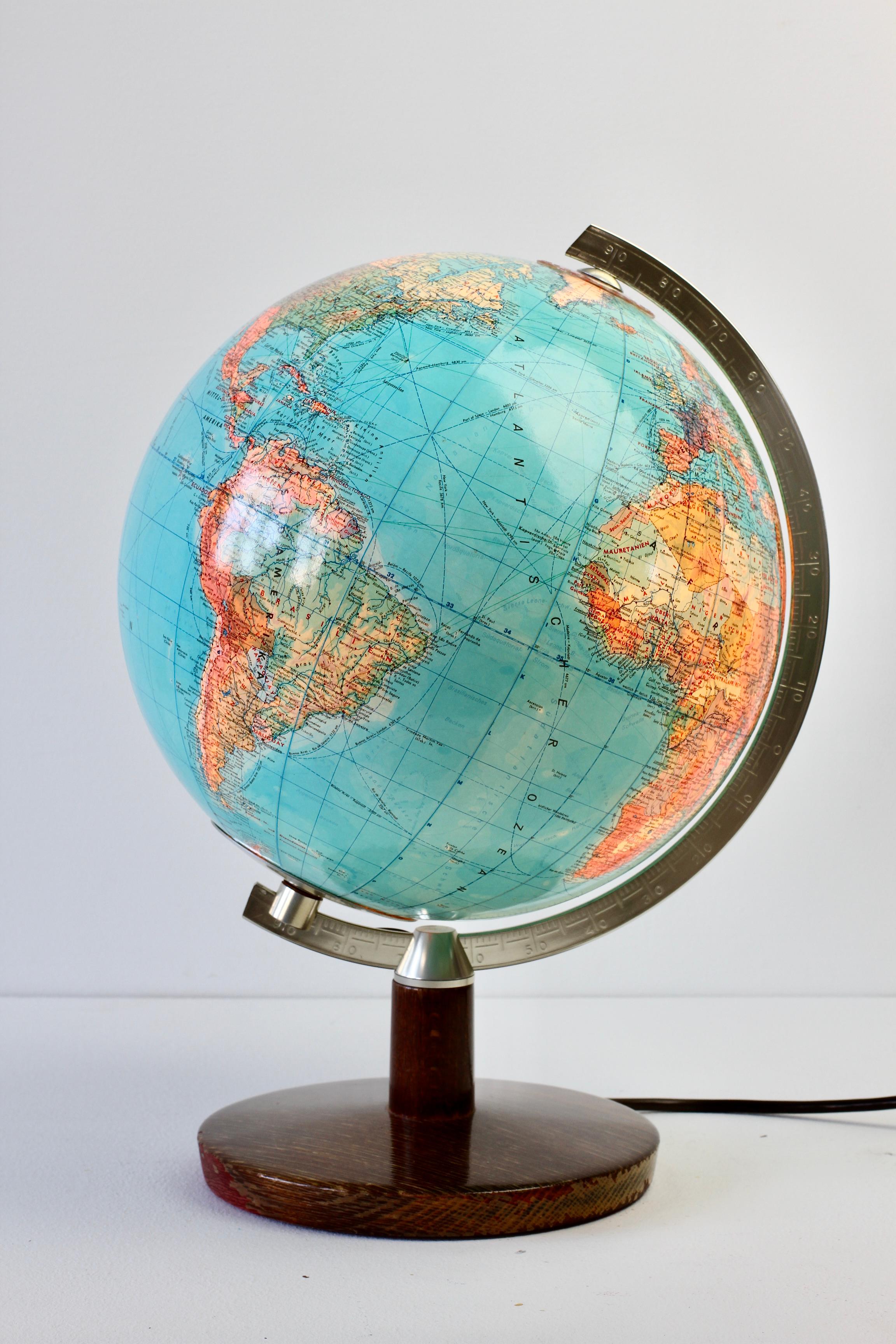 Vintage Mid-Century World Map Globe Lamp Light by JRO Verlag Munich circa 1970s For Sale 5