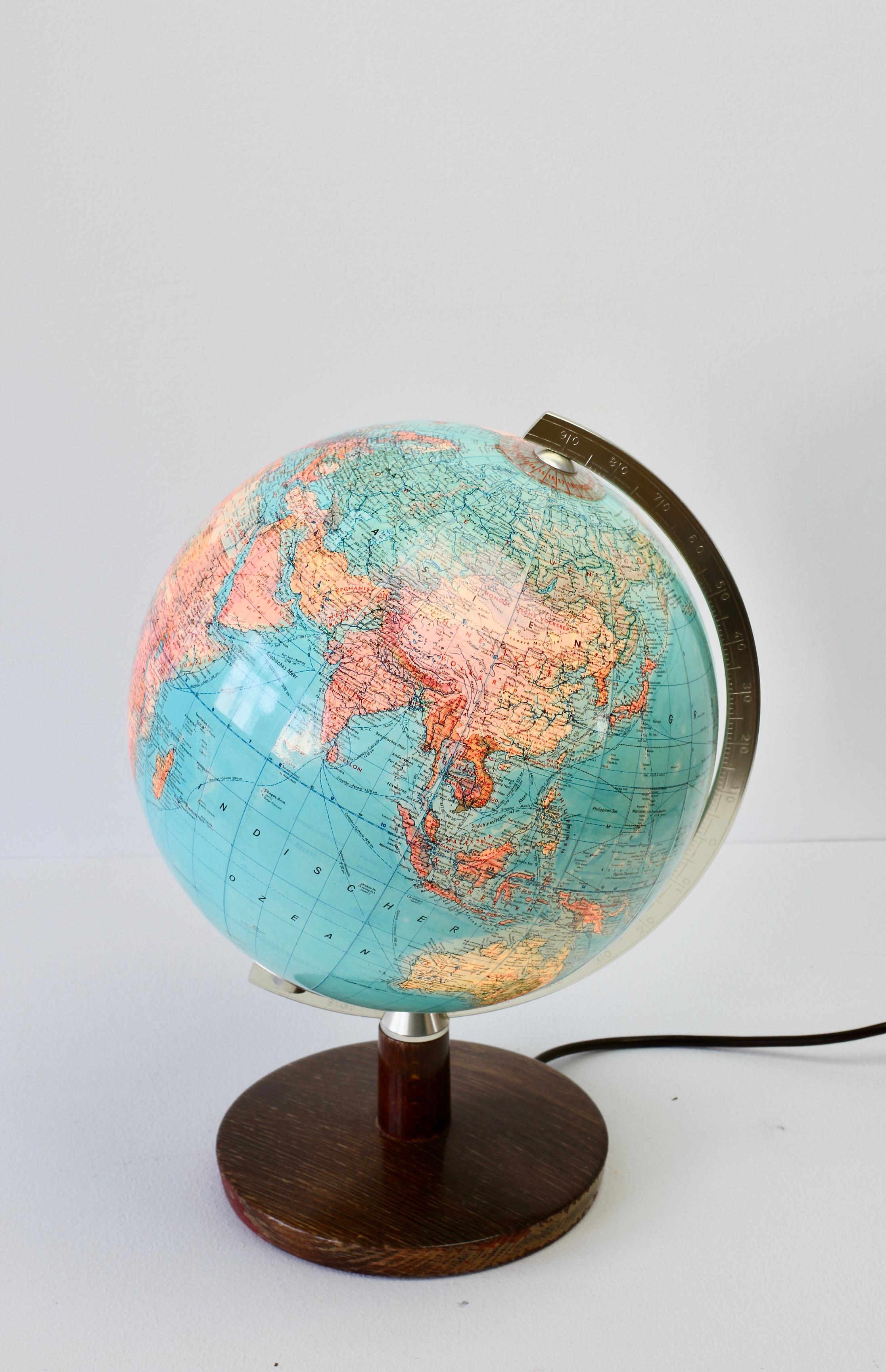 Mid-Century Modern Vintage Mid-Century World Map Globe Lamp Light by JRO Verlag Munich circa 1970s For Sale