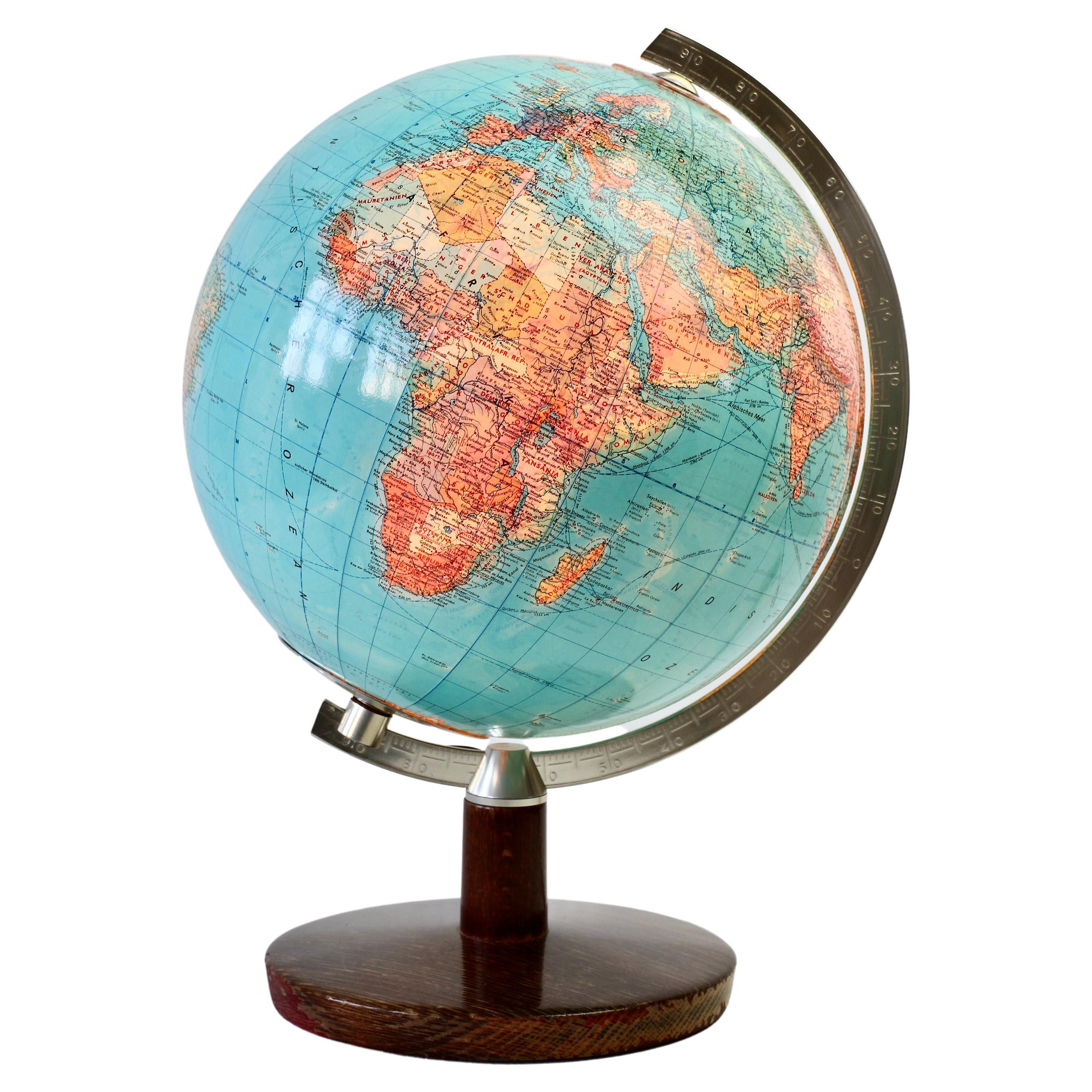 Vintage Mid-Century World Map Globe Lamp Light by JRO Verlag Munich circa 1970s For Sale