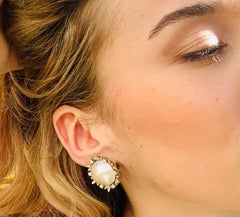 Vintage Mid-Century Clip On Earrings Diamond Mabé Pearl 18 Karat White Gold