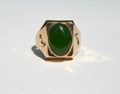 Vintage Midcentury 18 Karat Gold 6 Carat Jade Crescent Moon Signet Ring
