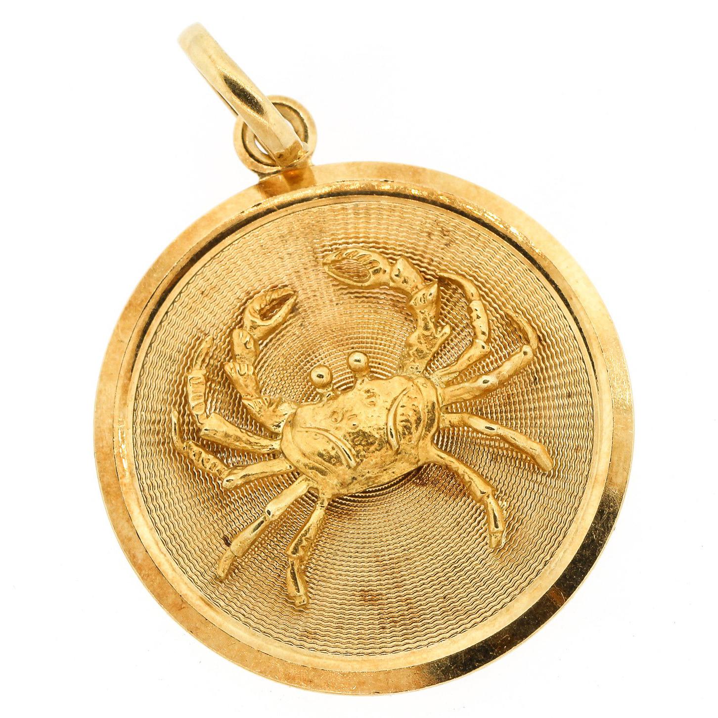 Vintage Midcentury 18 Karat Gold Zodiac Cancer Charm Pendant
