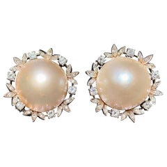 Retro Mid-Century Clip On Earrings Diamond Mabé Pearl 18 Karat White Gold 