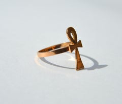 Vintage Midcentury 22 Karat Gold Egyptian Ankh Ring
