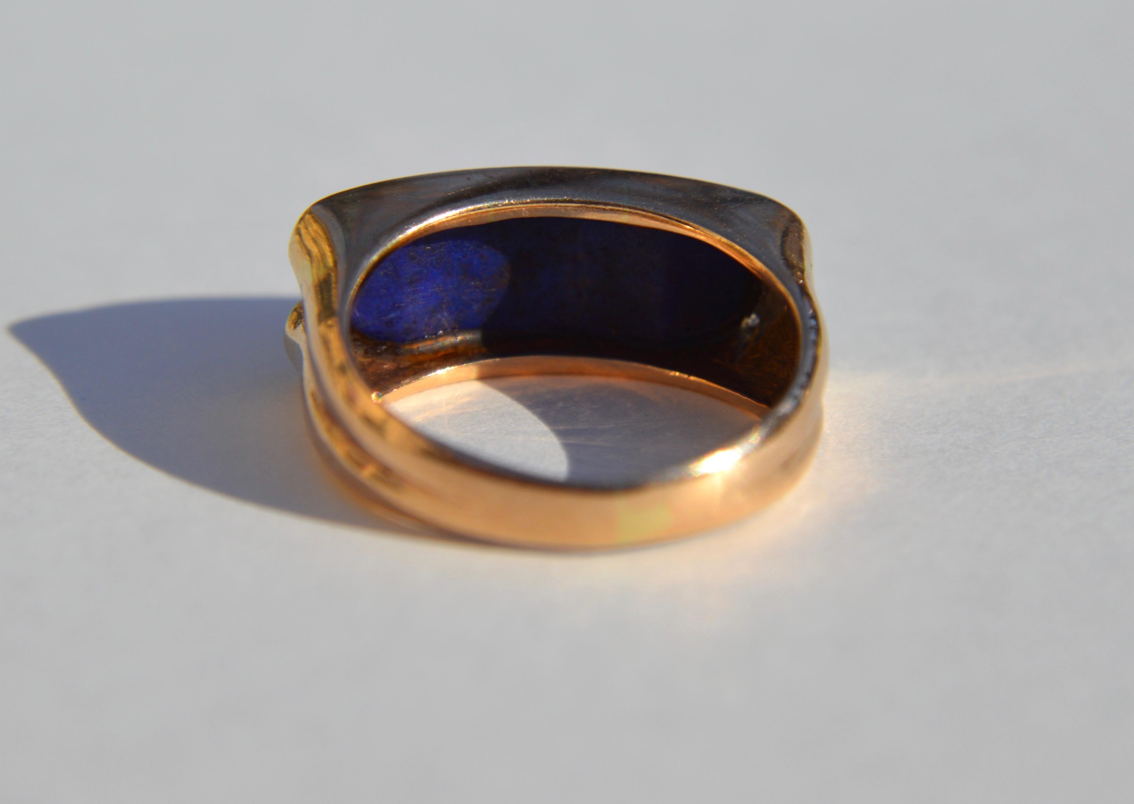 Round Cut Vintage Midcentury 9.13 Carat Lapis Lazuli East West Signet Diamond Ring