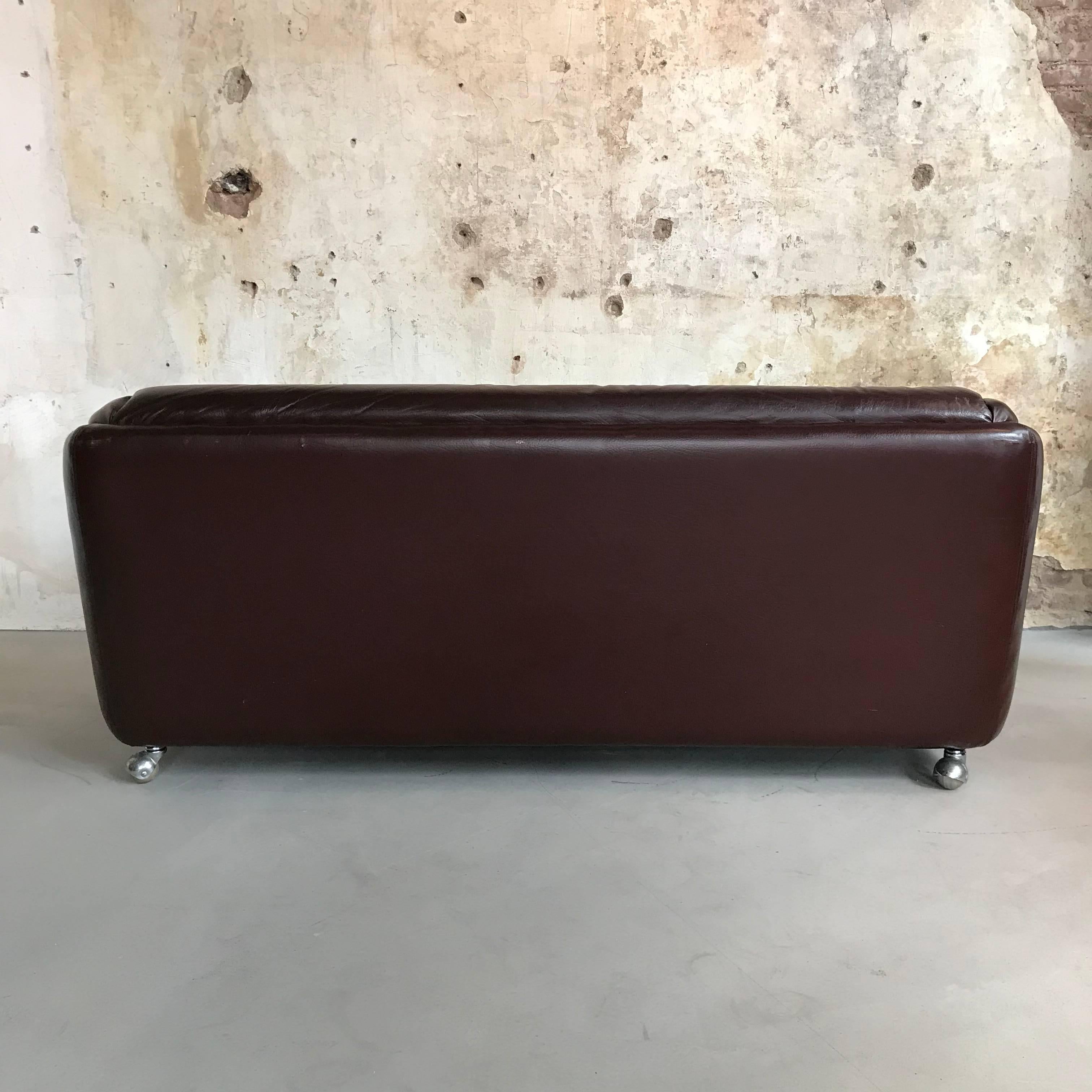 Vintage Midcentury Artifort Leather Sofa Model 600 by Geoffrey Harcourt, 1970s In Good Condition In Enschede, NL