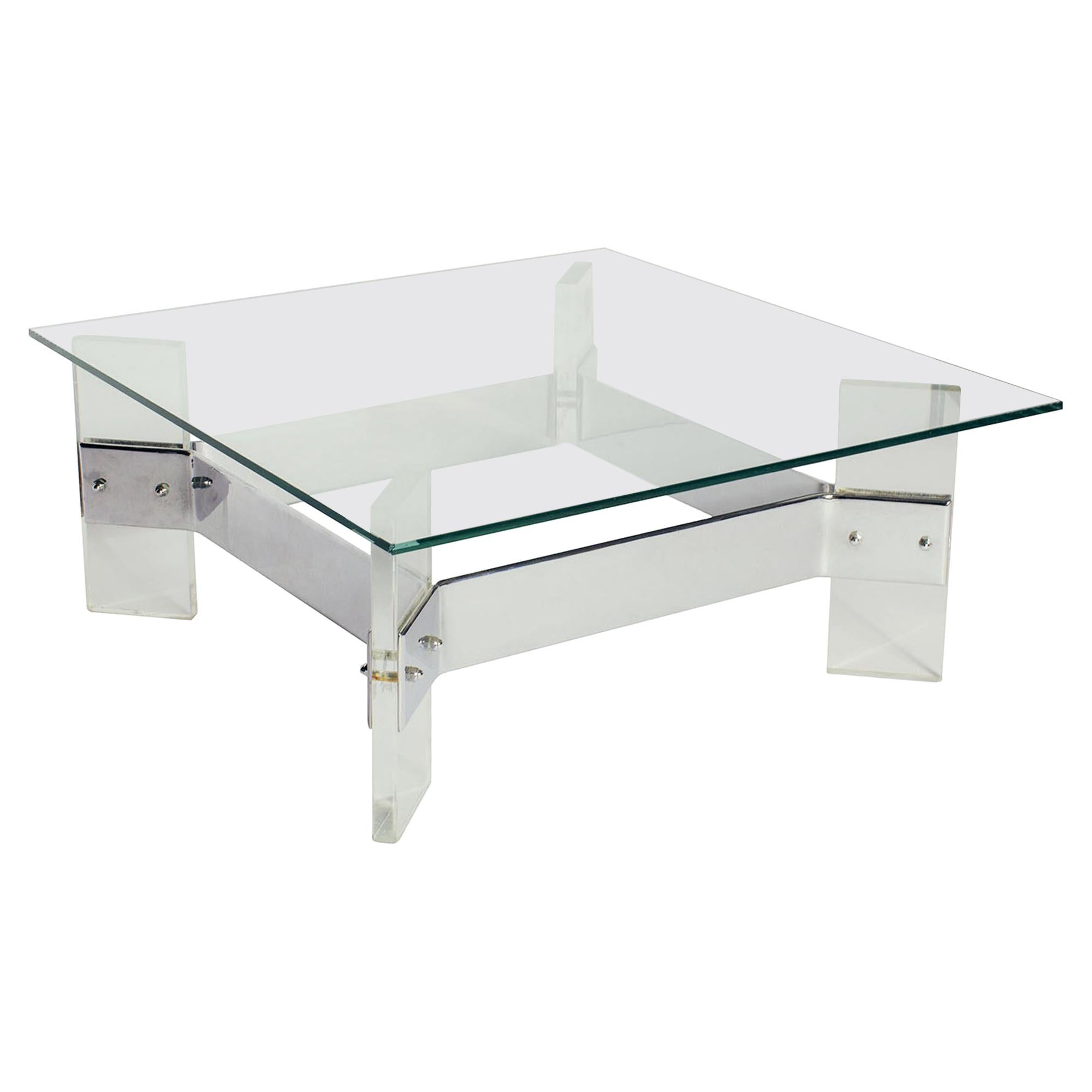 Belgischer Lucite-Stahl-Couchtisch aus der Mitte des Jahrhunderts mit Glasplatte im Angebot