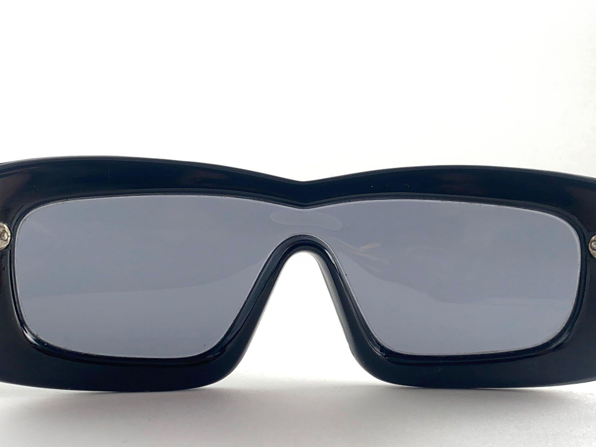 Vintage Midcentury Black Mask Sonnenbrille 1960er Jahre Made in France im Zustand „Hervorragend“ im Angebot in Baleares, Baleares