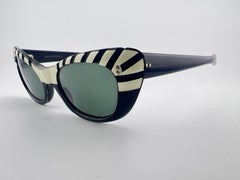 Vintage Midcentury Black & White Mask Cat Eye Sunglasses 1960 Made in France