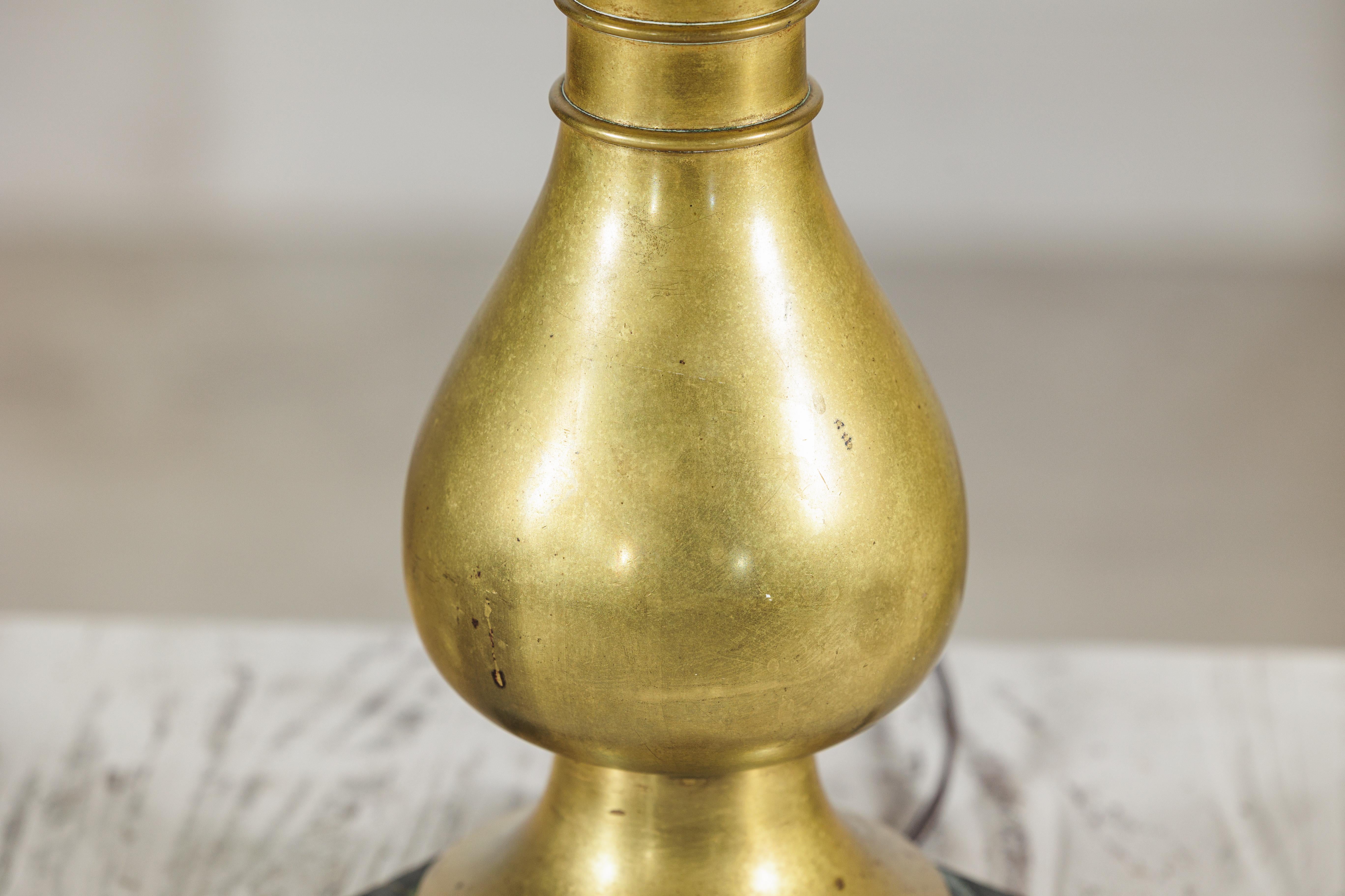 Vintage Midcentury Brass Table Lamp with Baluster Form on Marble Base For Sale 7