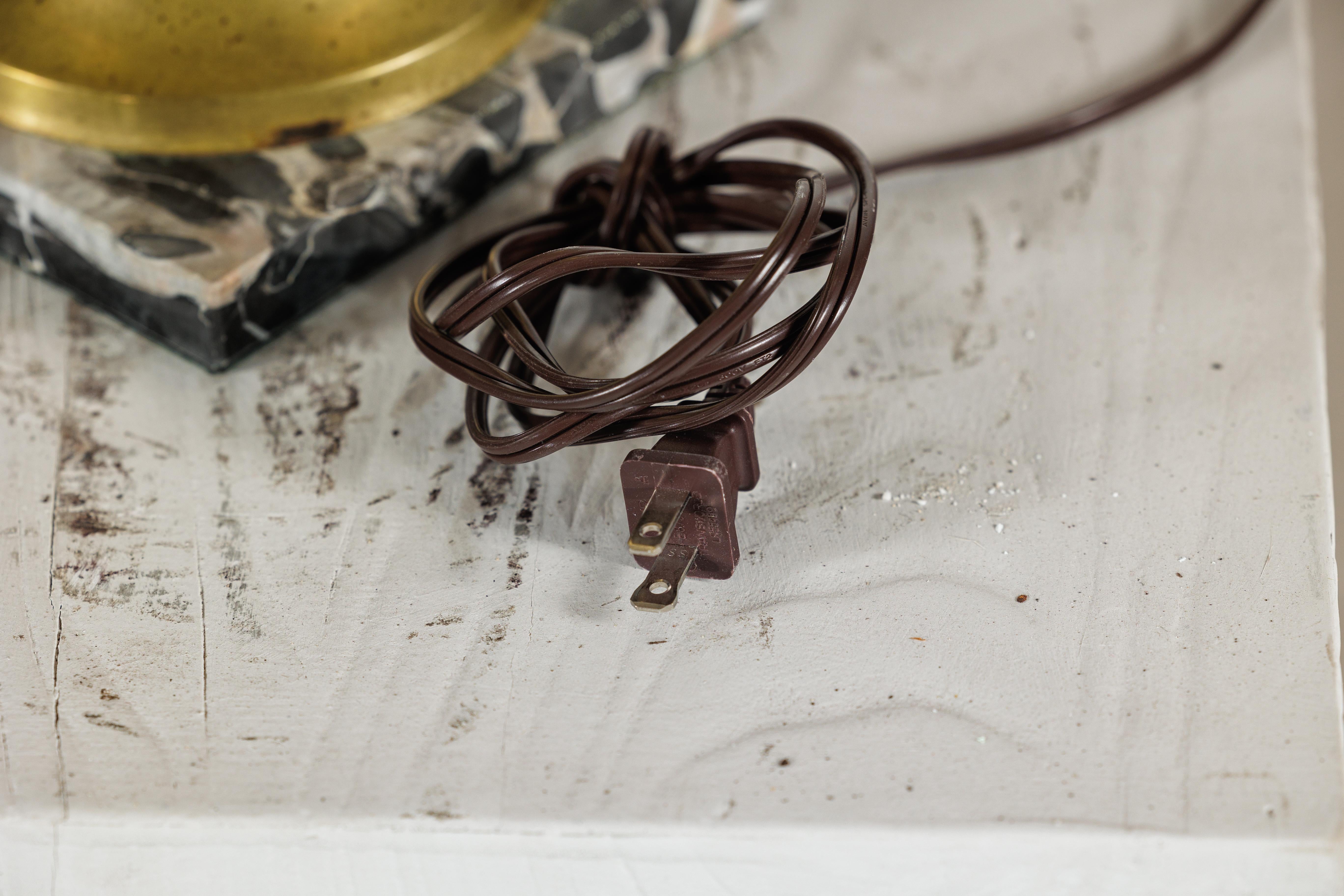 Vintage Midcentury Brass Table Lamp with Baluster Form on Marble Base For Sale 10