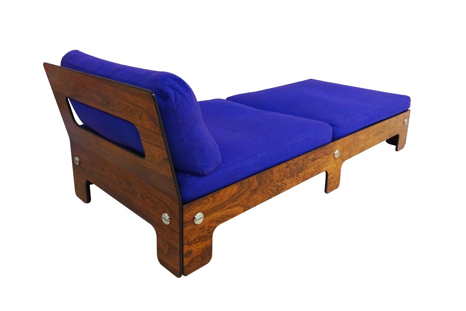 Mid-Century Modern Vintage Midcentury Chaise Longue or Day Bed
