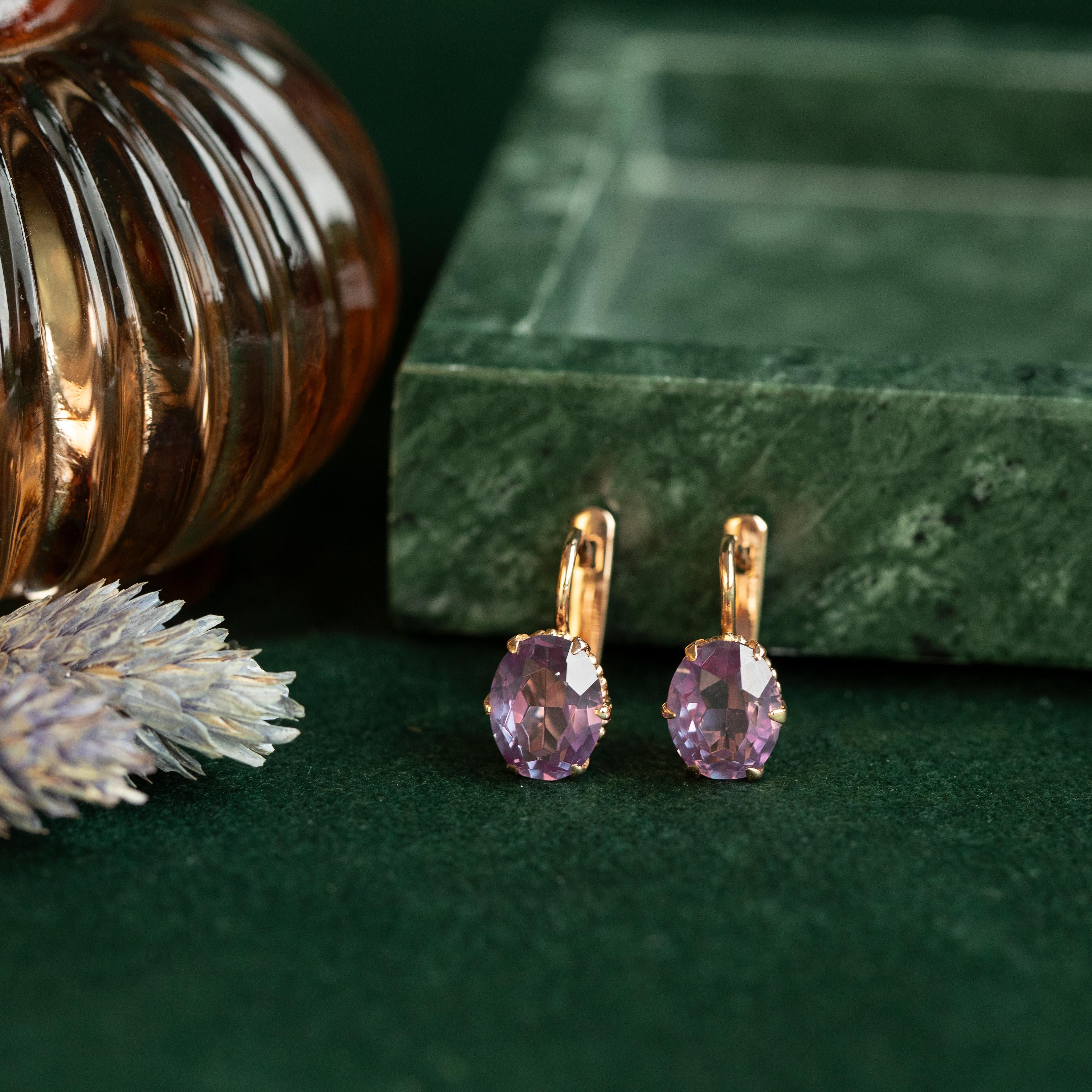 Vintage MidCentury Farbwechsel Saphir Edelstein Tropfen Ohrringe, 14K Rose Gold im Angebot 2