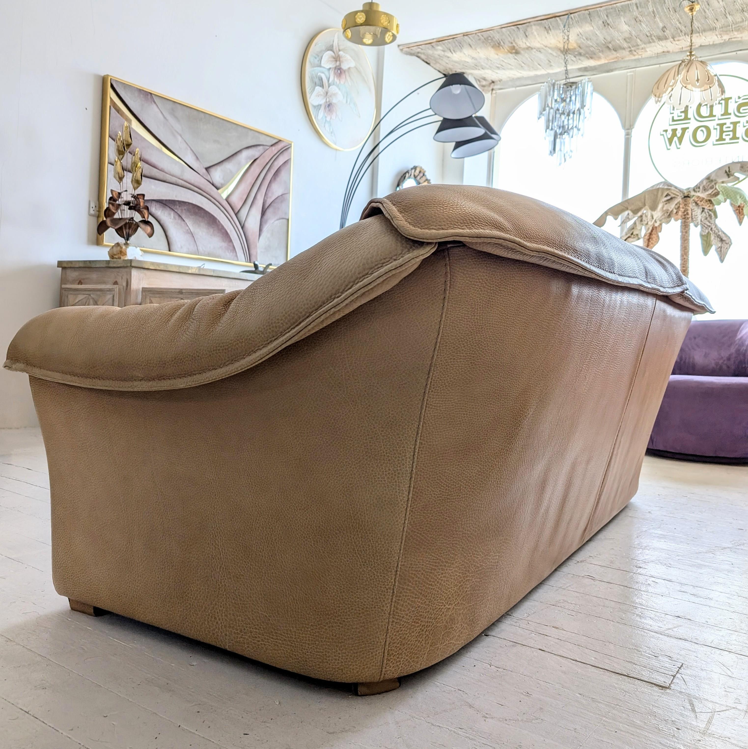 Vintage midcentury De Sede style tan Buffalo Leather Sofa For Sale 2