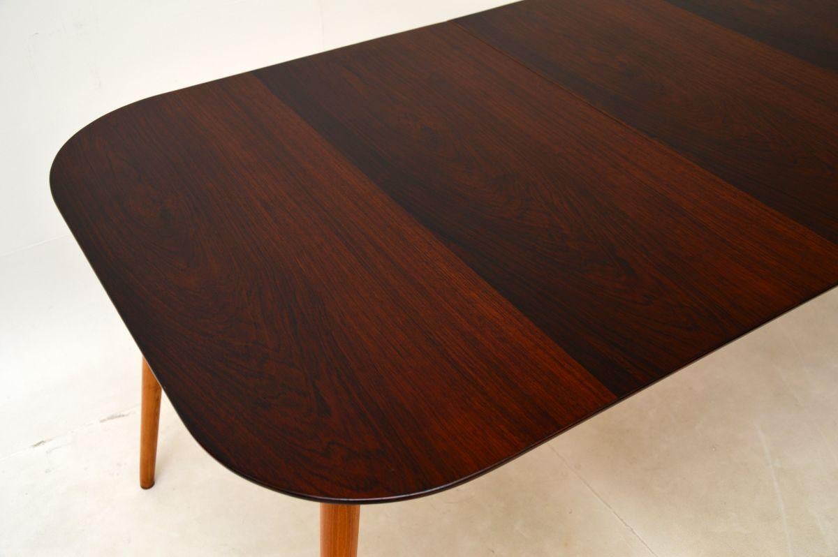Bois Table à manger extensible Vintage Midcentury en vente