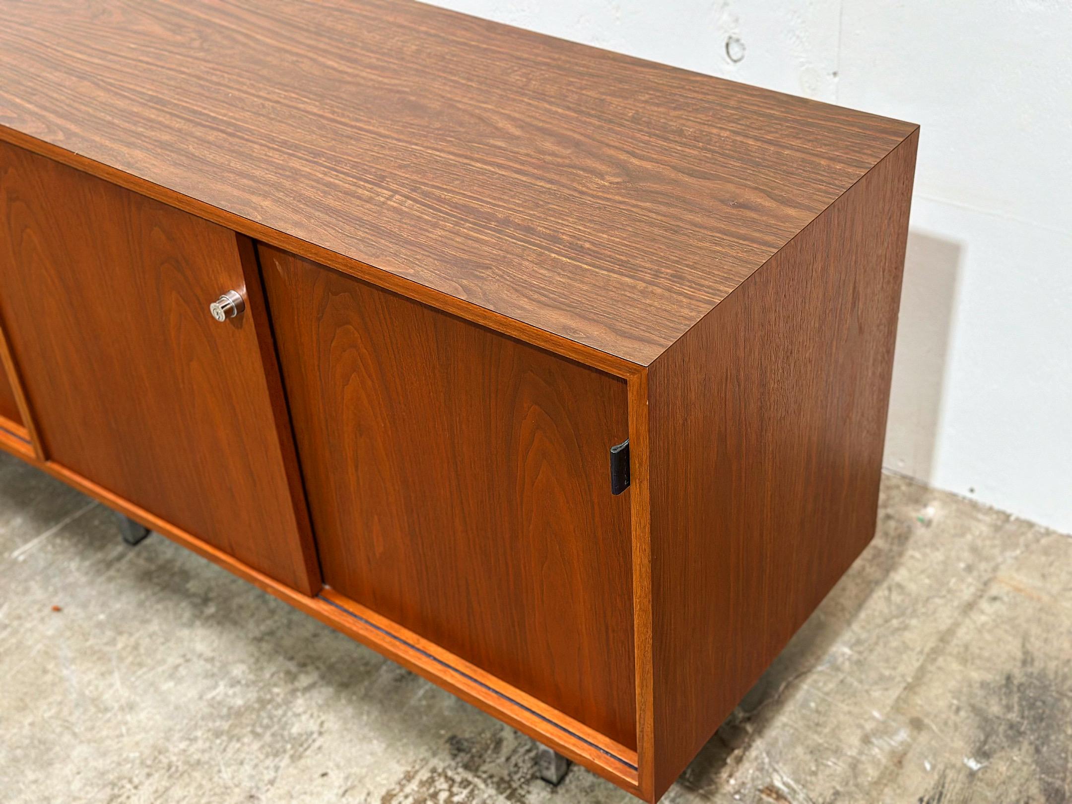 American Vintage Midcentury Florence Knoll Credenza - Walnut + Chrome + Leather For Sale