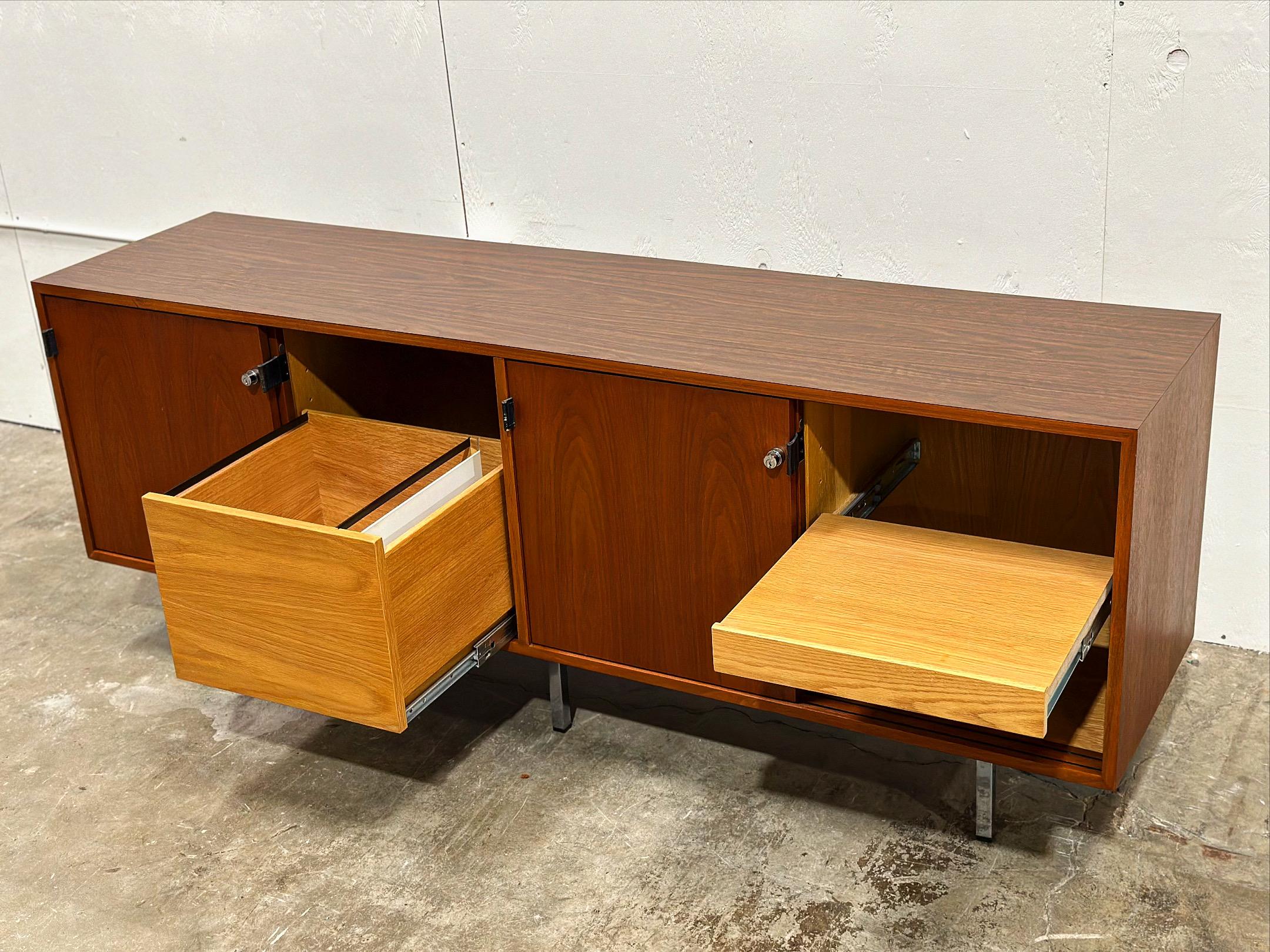 Vintage Midcentury Florence Knoll Credenza - Walnut + Chrome + Leather For Sale 1