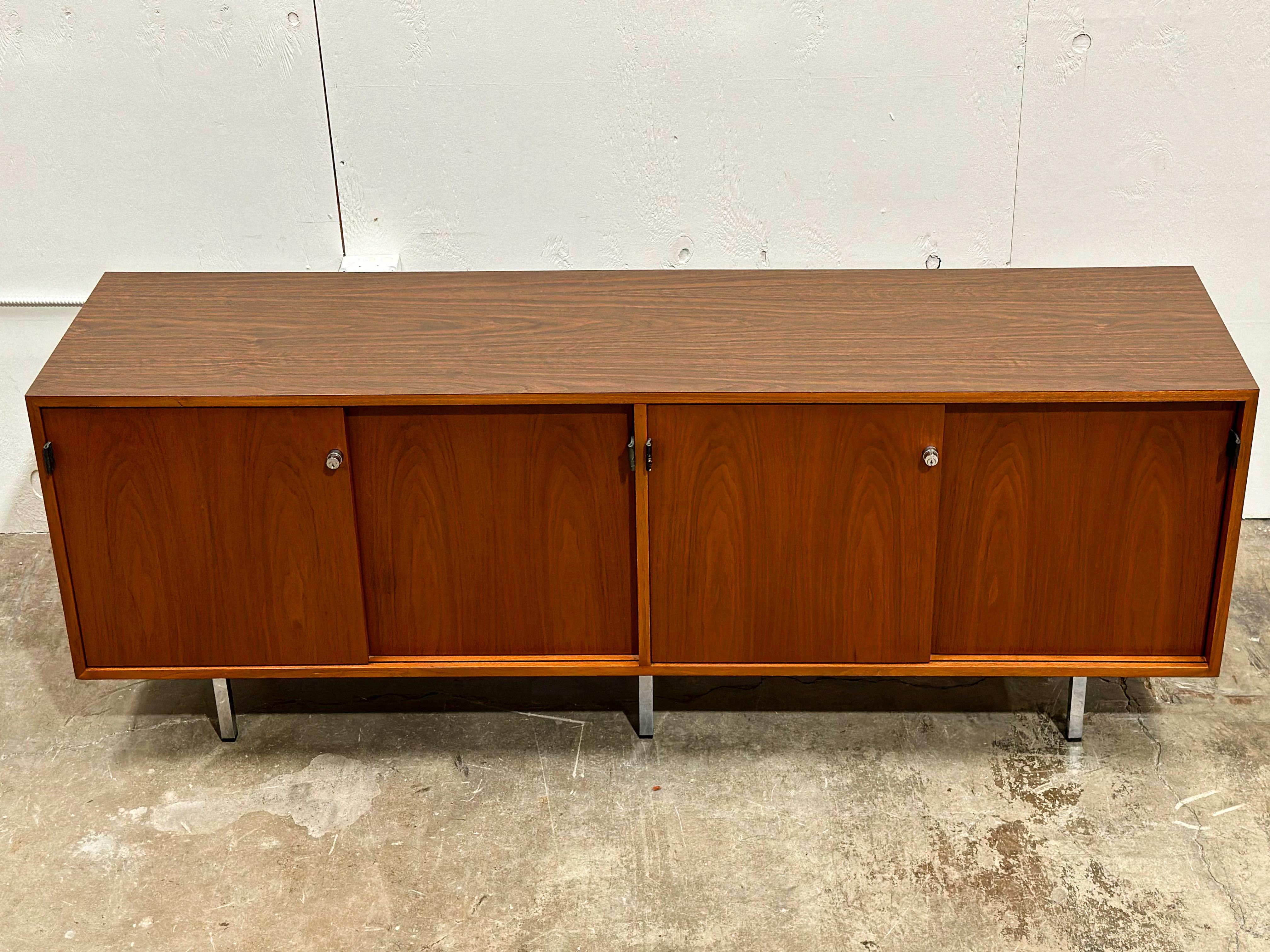 Vintage Midcentury Florence Knoll Credenza - Walnut + Chrome + Leather For Sale 3