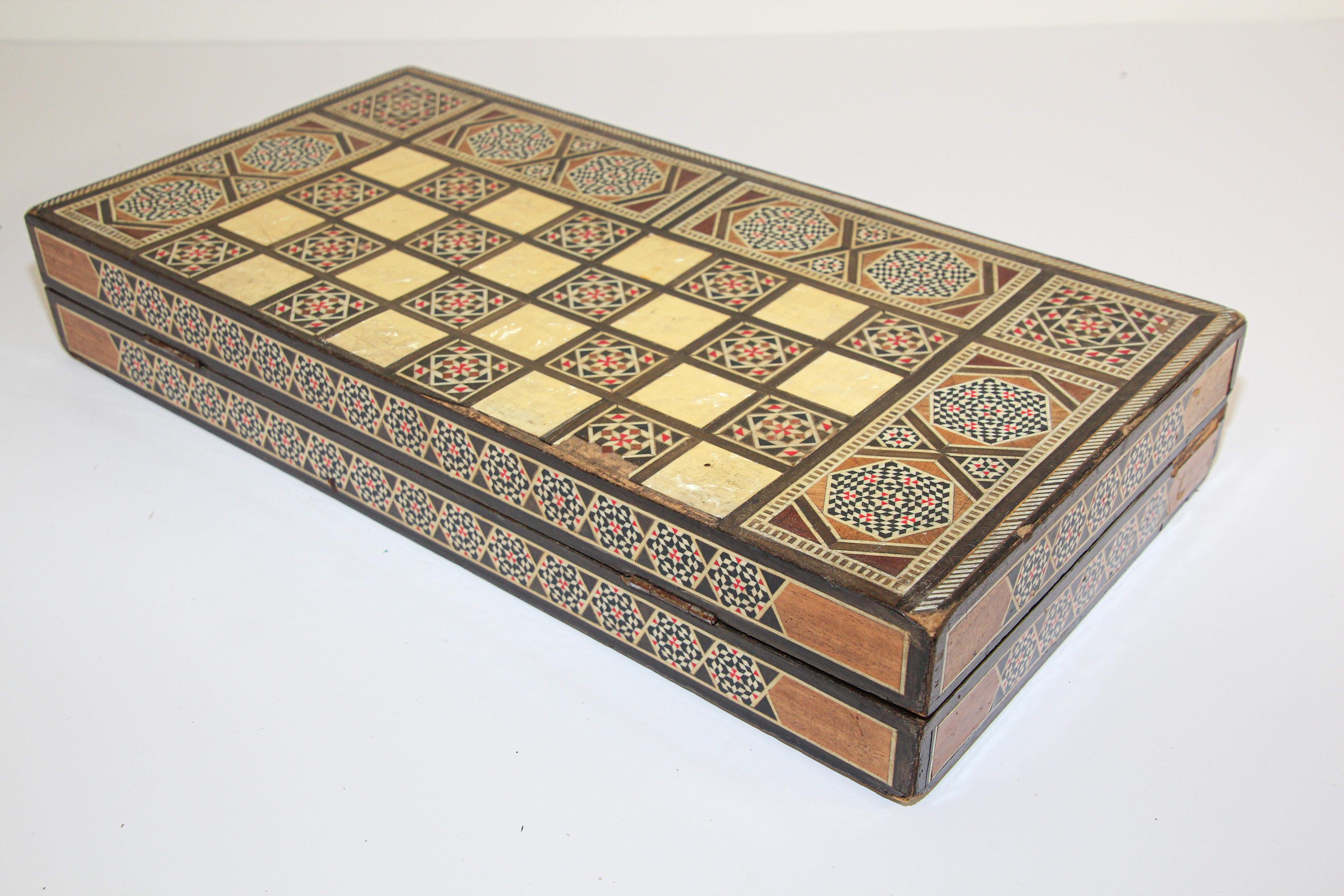 20th Century Vintage Midcentury Folding Mosaic Inlaid Box with Backgammon Game