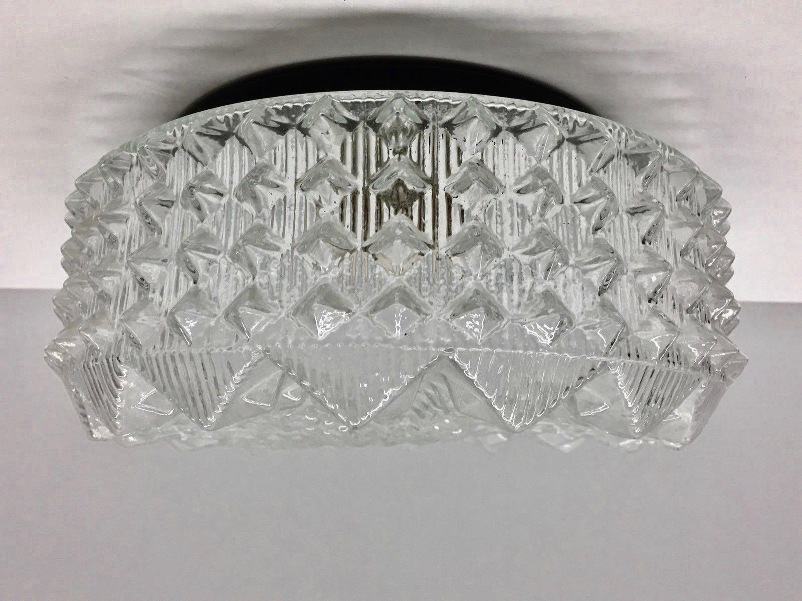 Vintage Midcentury Ice Crystal Textured Flush Mount, 1970s In Good Condition In Nuernberg, DE