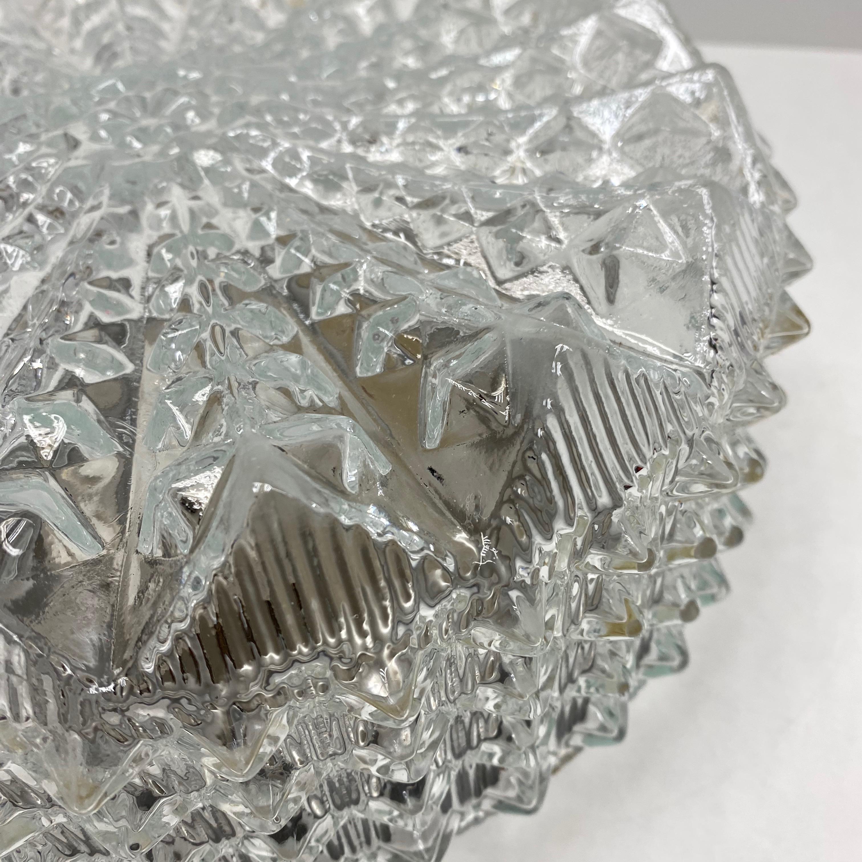 Vintage Midcentury Ice Crystal Textured Flush Mount, 1970s In Good Condition For Sale In Nuernberg, DE