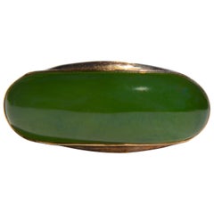 Vintage Midcentury Jade 18 Karat Gold East West Signet Ring