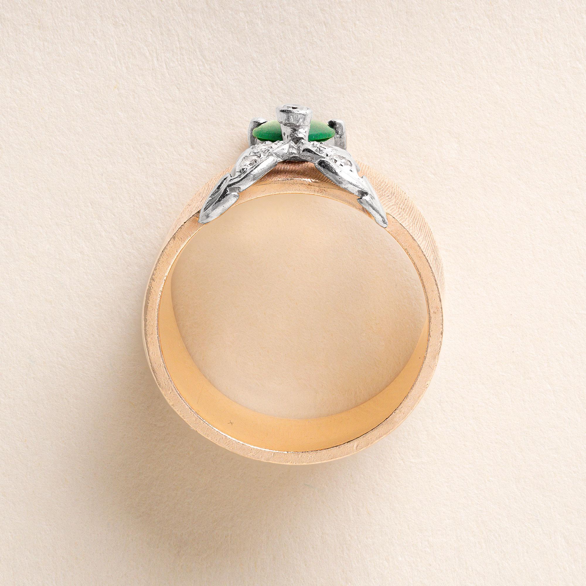 Vintage Midcentury Jade and Diamond Butterfly Wide Band Ring 14K Gold In Excellent Condition For Sale In Los Angeles, CA