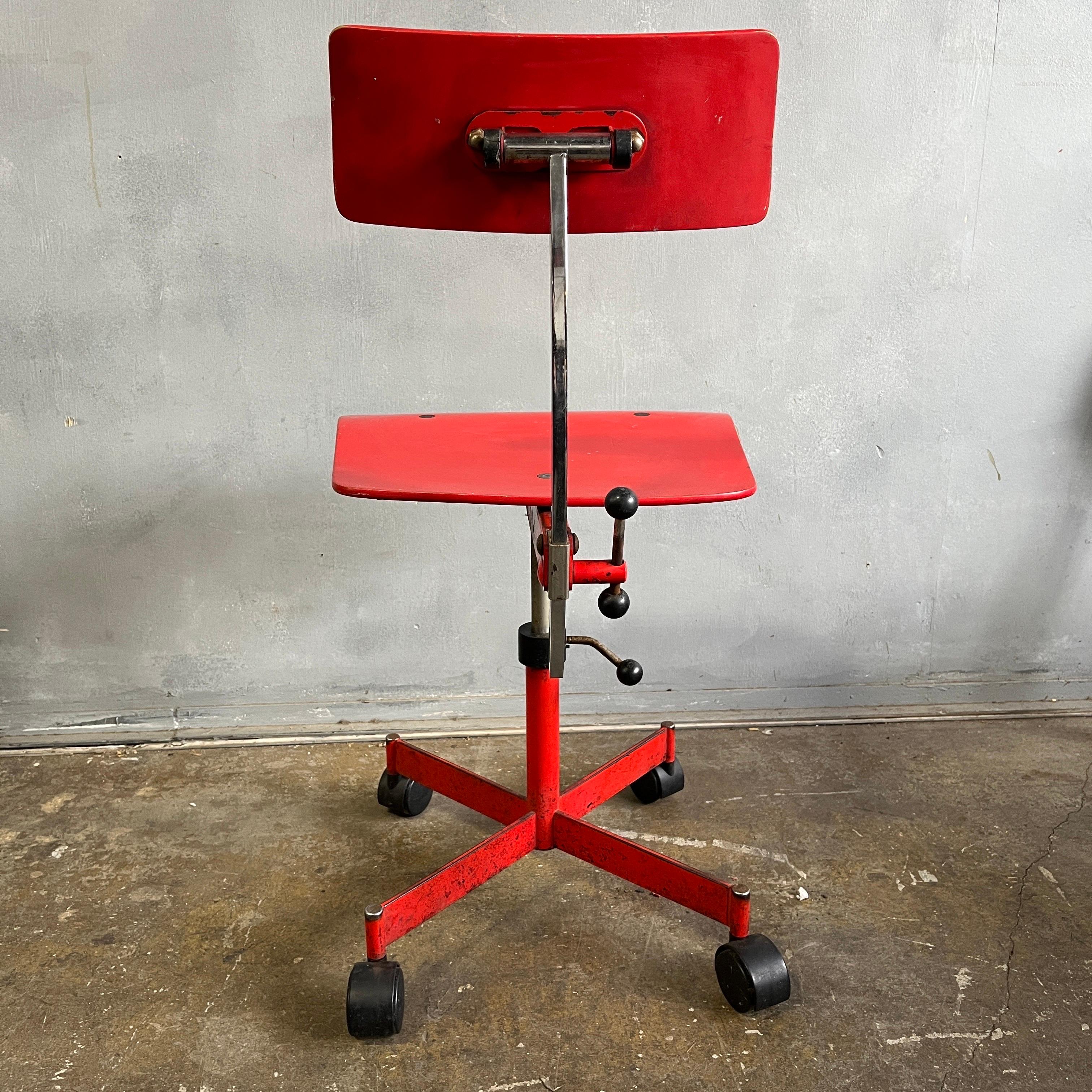 Vintage Midcentury Kevi Chairs Denmark en vente 4