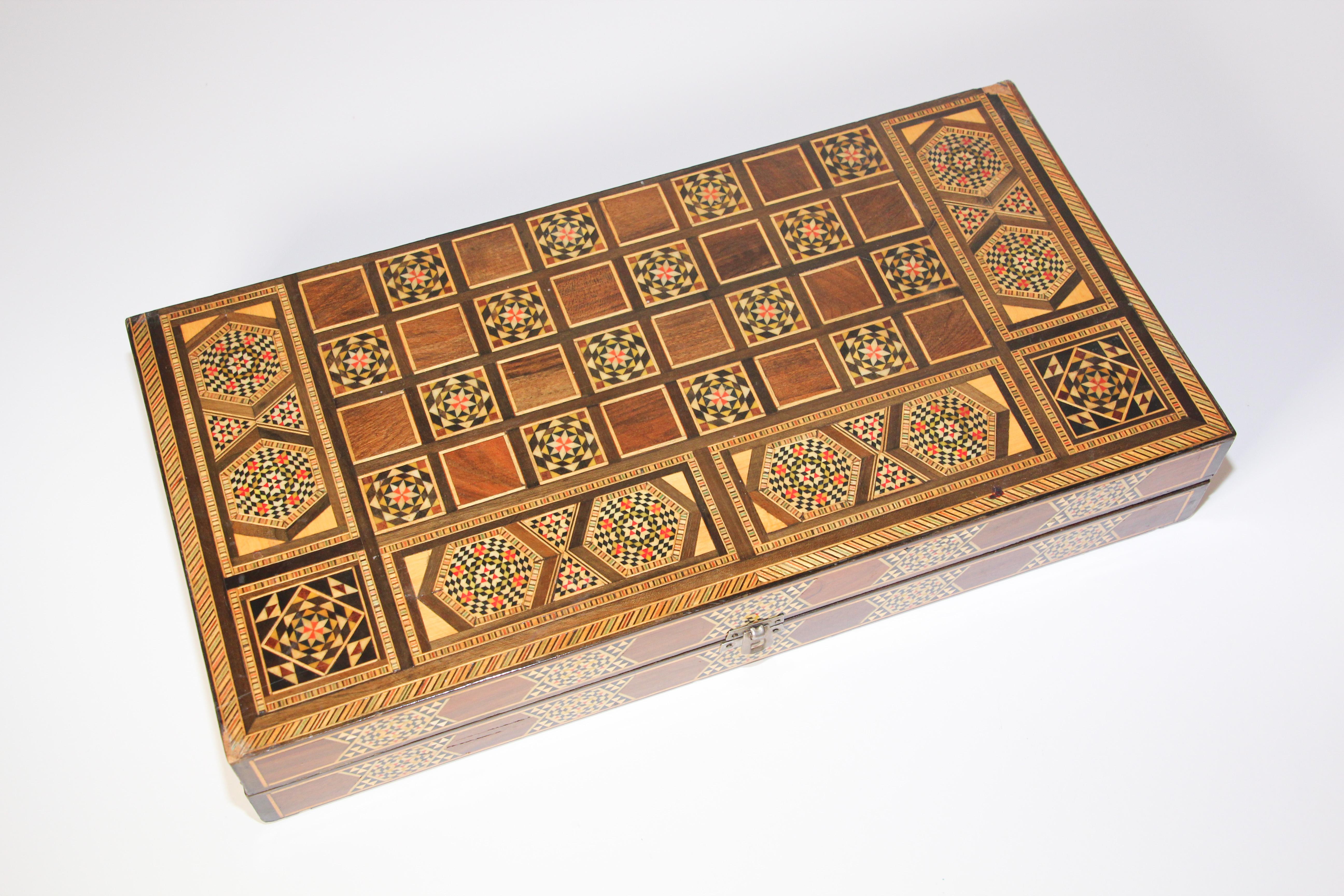 Vintage Midcentury Large Complete Syrian Inlaid Mosaic Backgammon and Chess Game 6
