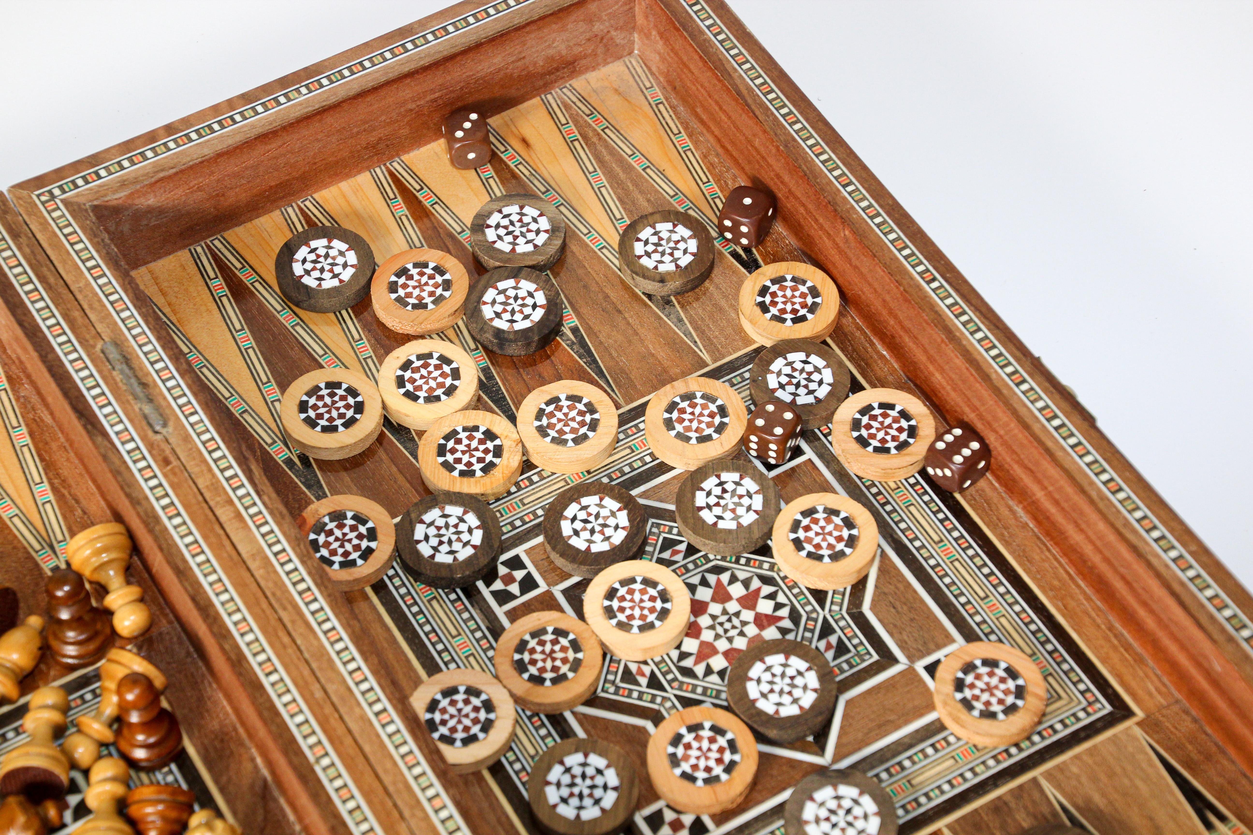 Vintage Midcentury Large Complete Syrian Inlaid Mosaic Backgammon and Chess Game In Good Condition In North Hollywood, CA