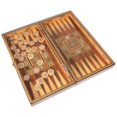 Vintage Midcentury Grand jeu de backgammon et échecs complet en mosaïque incrustée syrienne