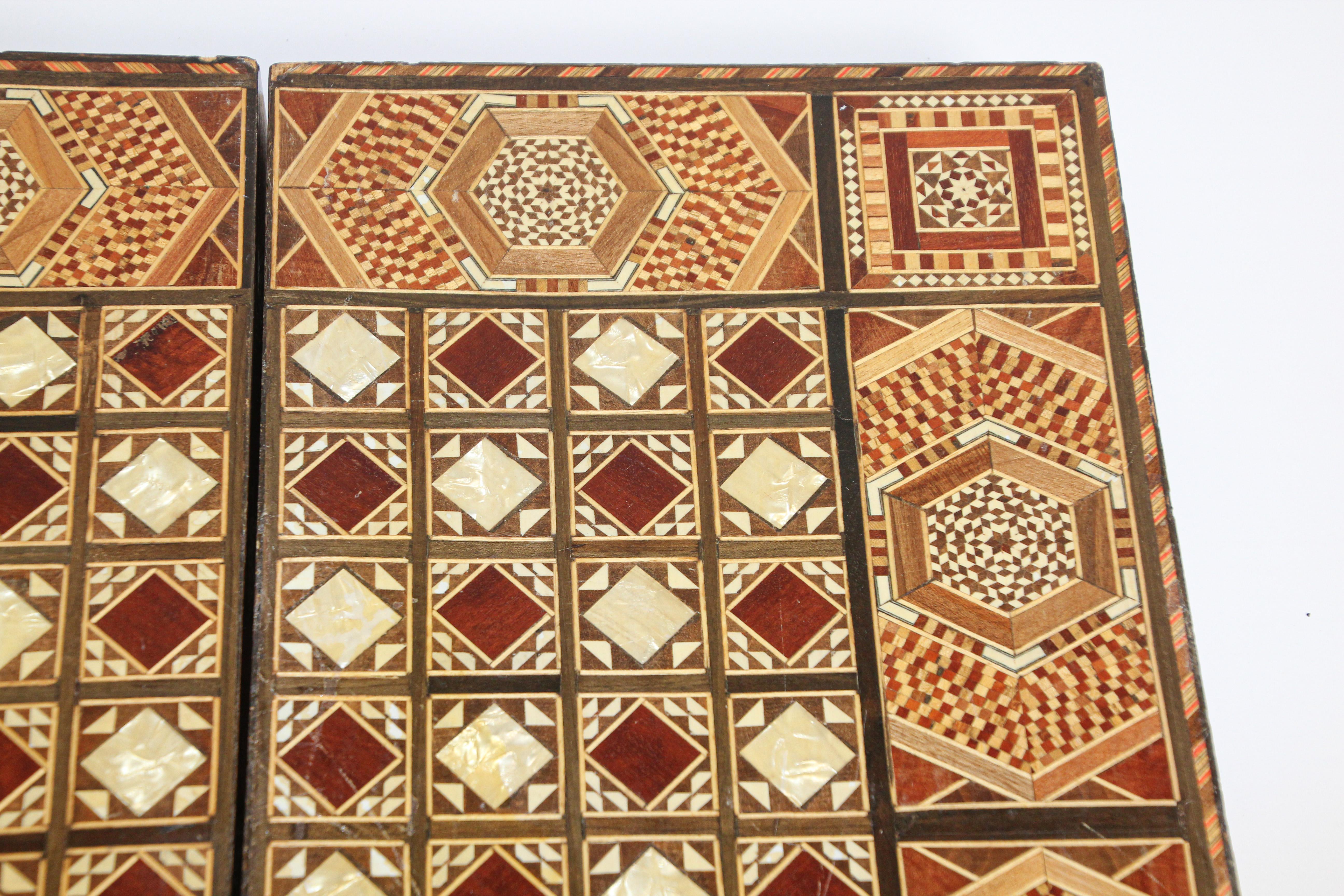 Vintage Midcentury Large Syrian Inlaid Mosaic Backgammon Game 8