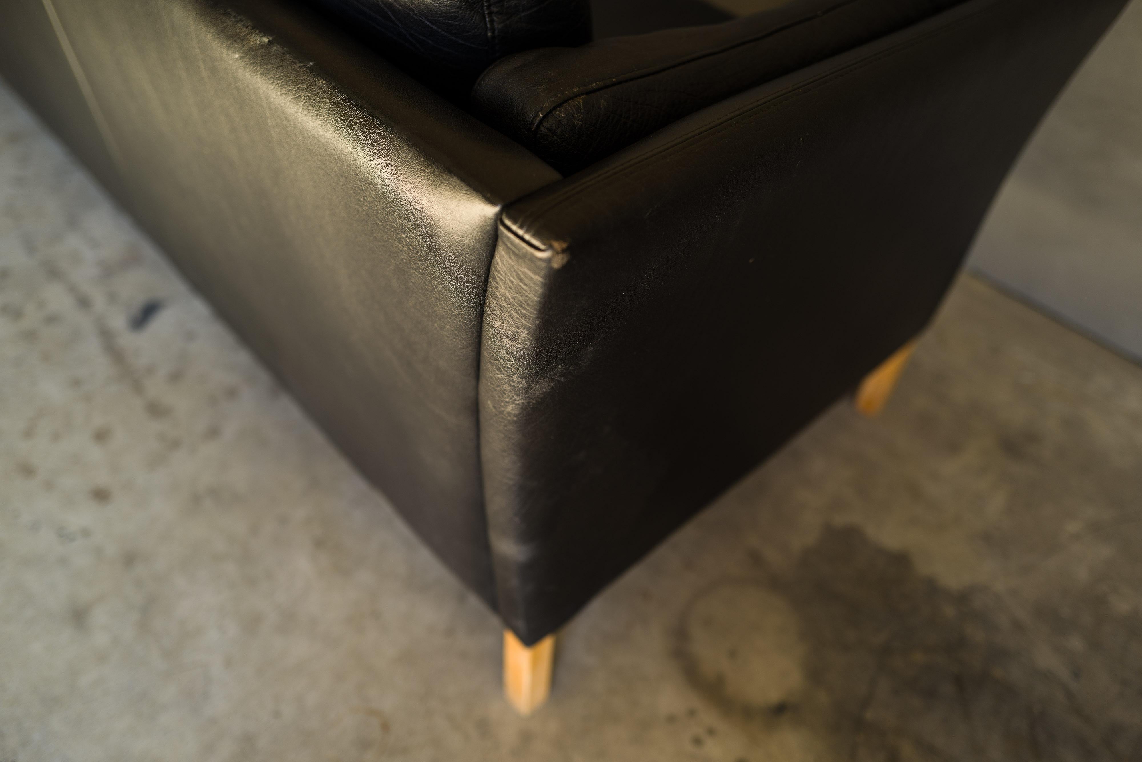 Vintage Midcentury Leather Sofa from Denmark, circa 1980 3