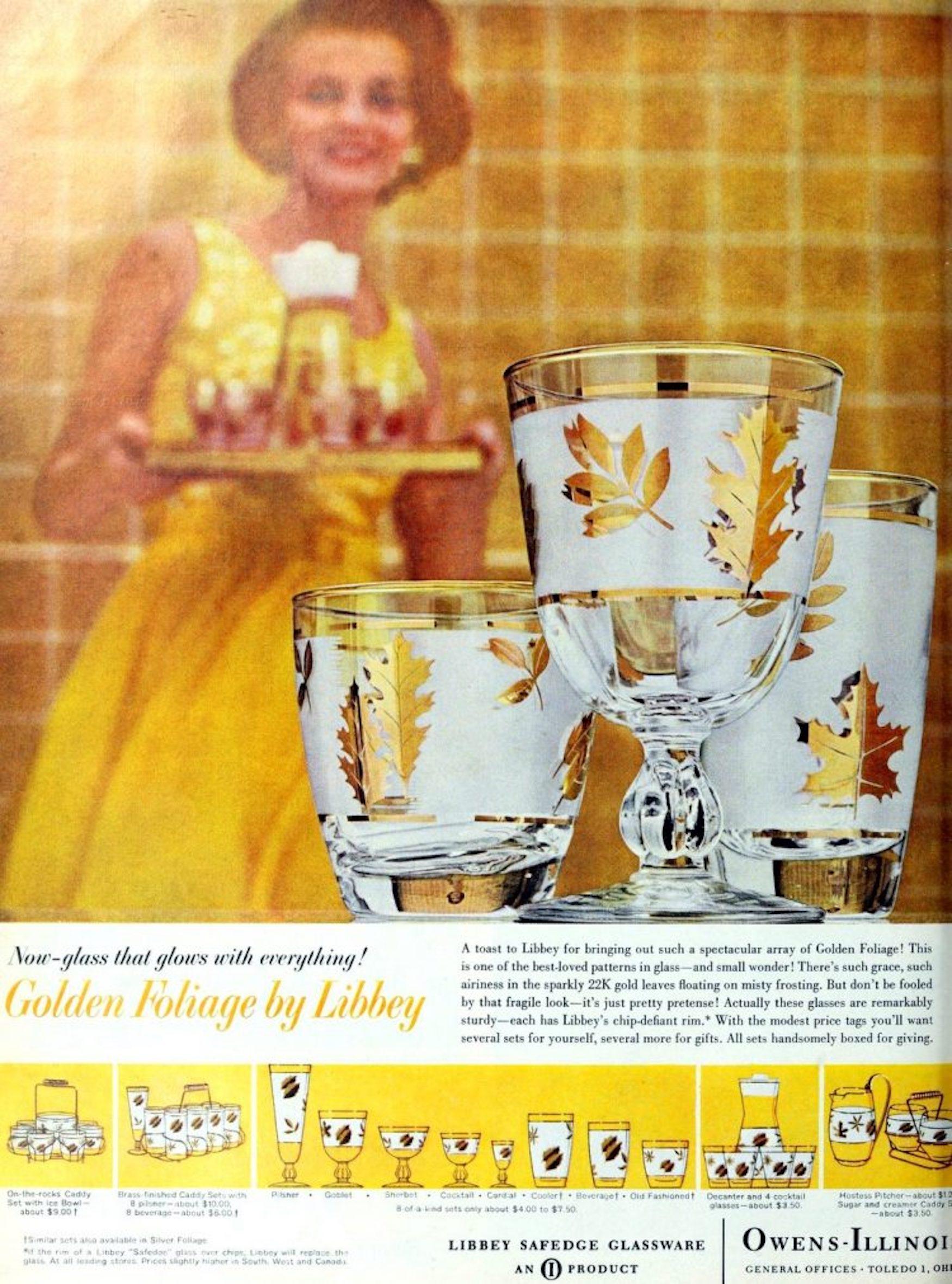 Vintage Midcentury Libbey Set of 13 Frosted and Golden Foliage Cocktail Glasses In Good Condition In North Hollywood, CA