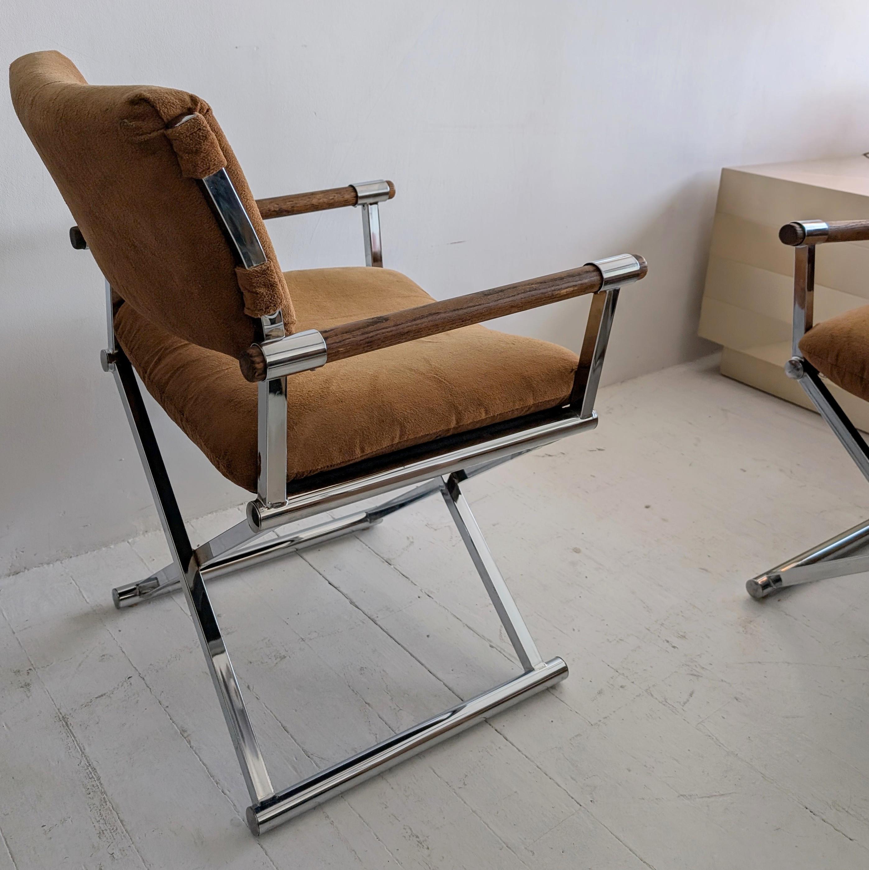 Vintage midcentury Milo Baughman-style chrome/oak director's chairs, 2 available In Good Condition In Hastings, GB