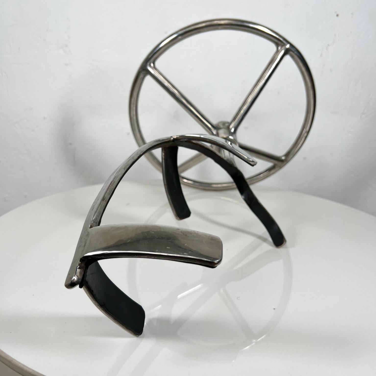 1970s Vintage Chrome Saxaphone Holder Music Stand For Sale 7