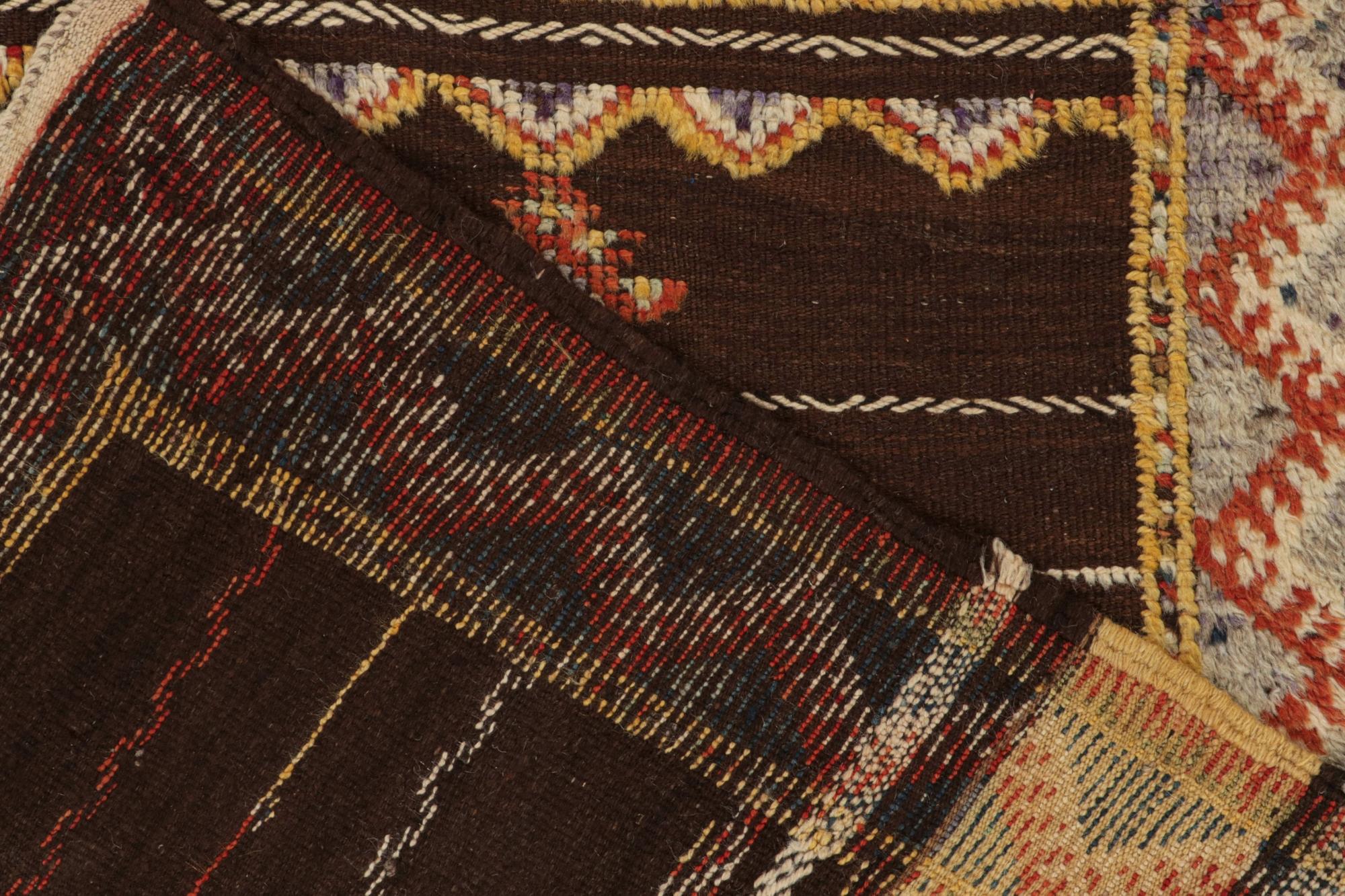 Wool Vintage Moroccan Kilim rug in Brown with Geometric Patterns For Sale